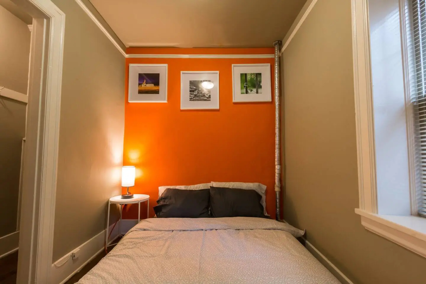 Historic Condo Downtown with great amenities!