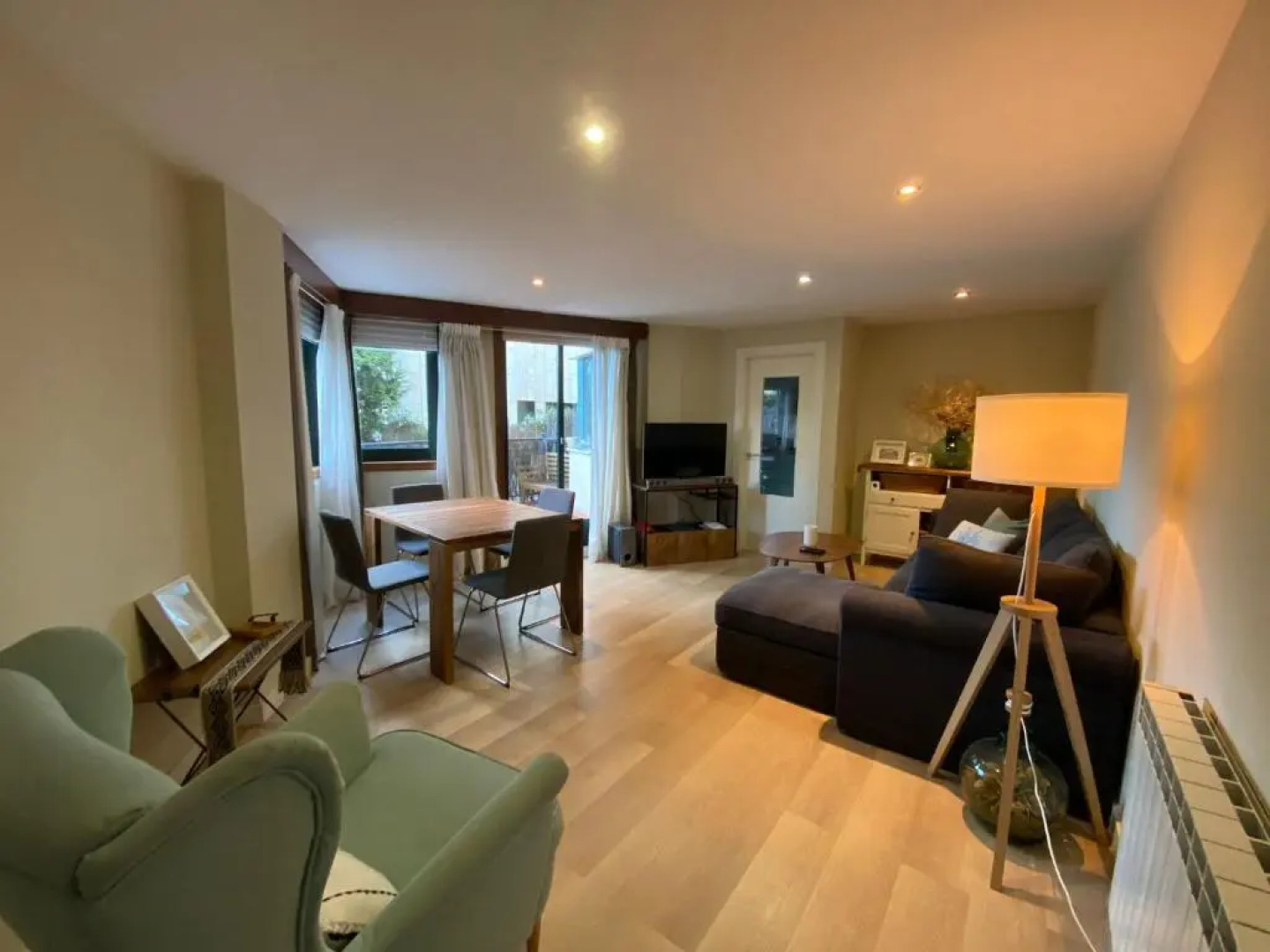 sabaris -BAIONA a 200 metros de Playa Ladeira