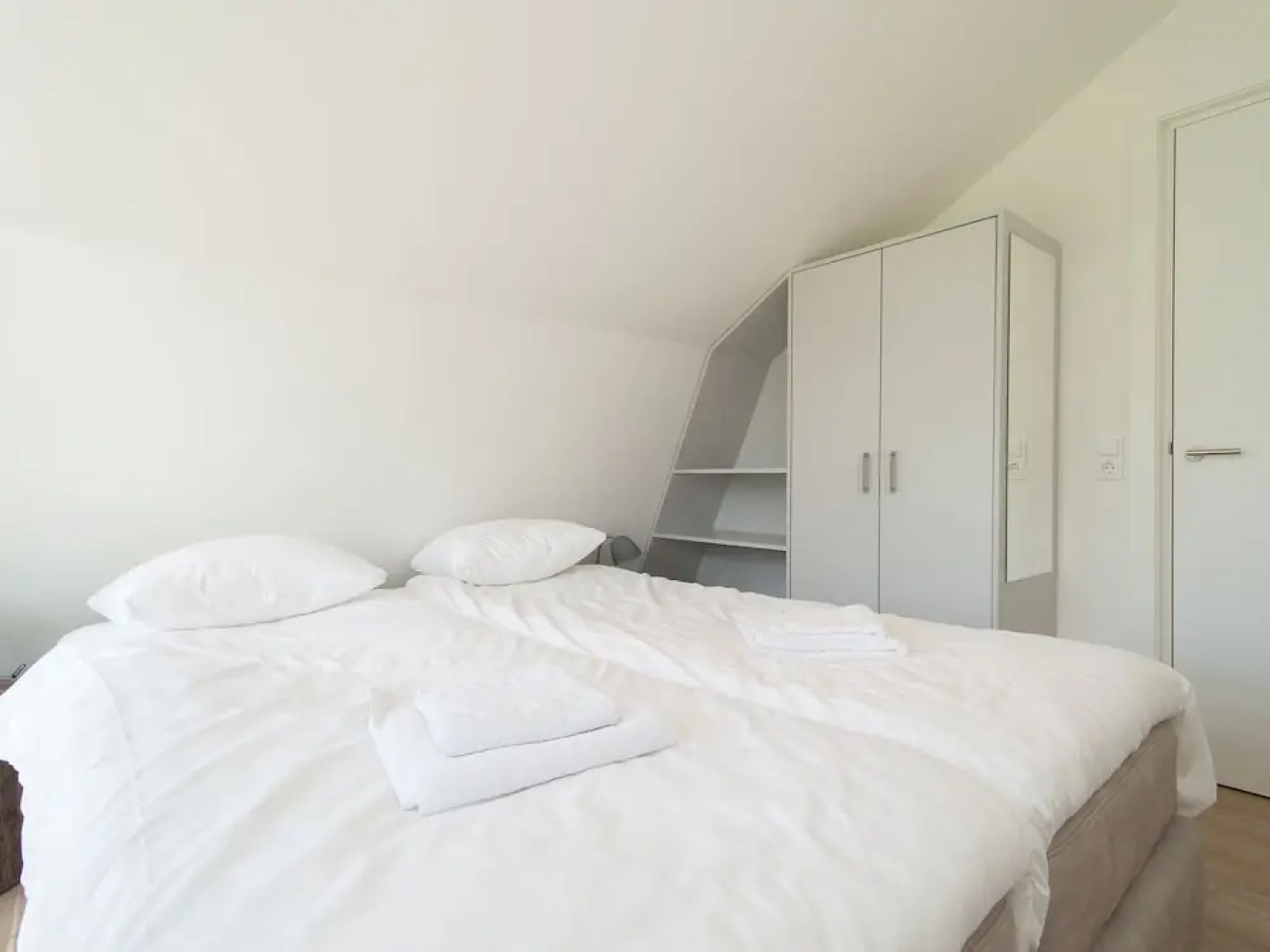 Beautiful new Villa With Sauna Surrounded by Dune Reserve Near the sea