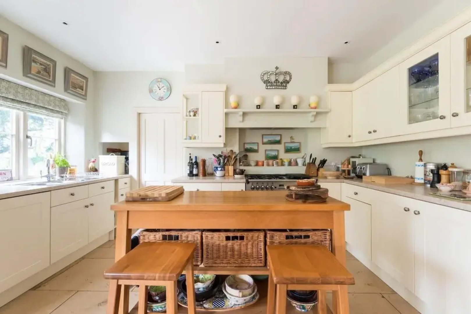 Quintessential Four Bedroom House in the Heart of