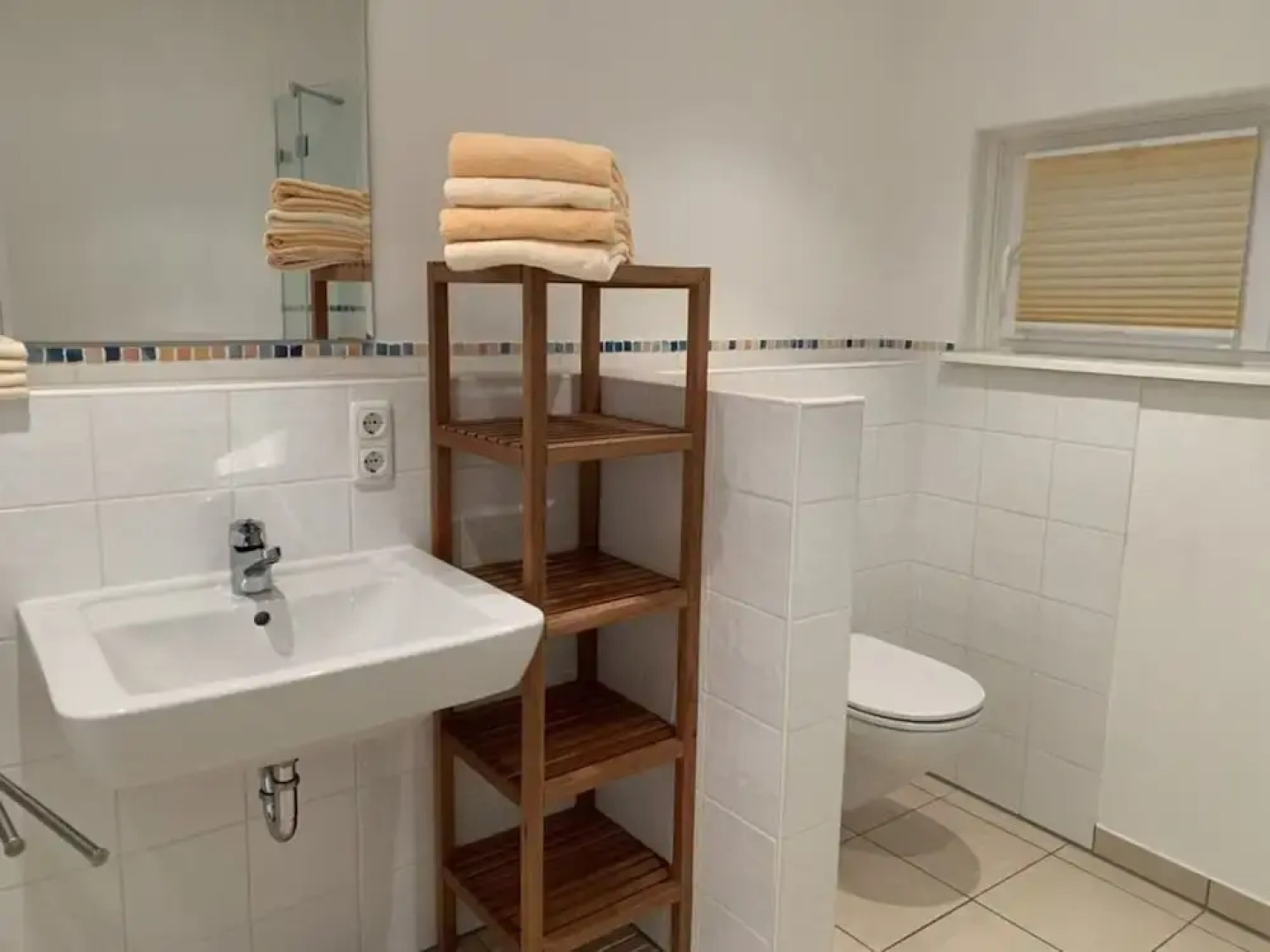 Holiday Apartment Paradise by the Lake