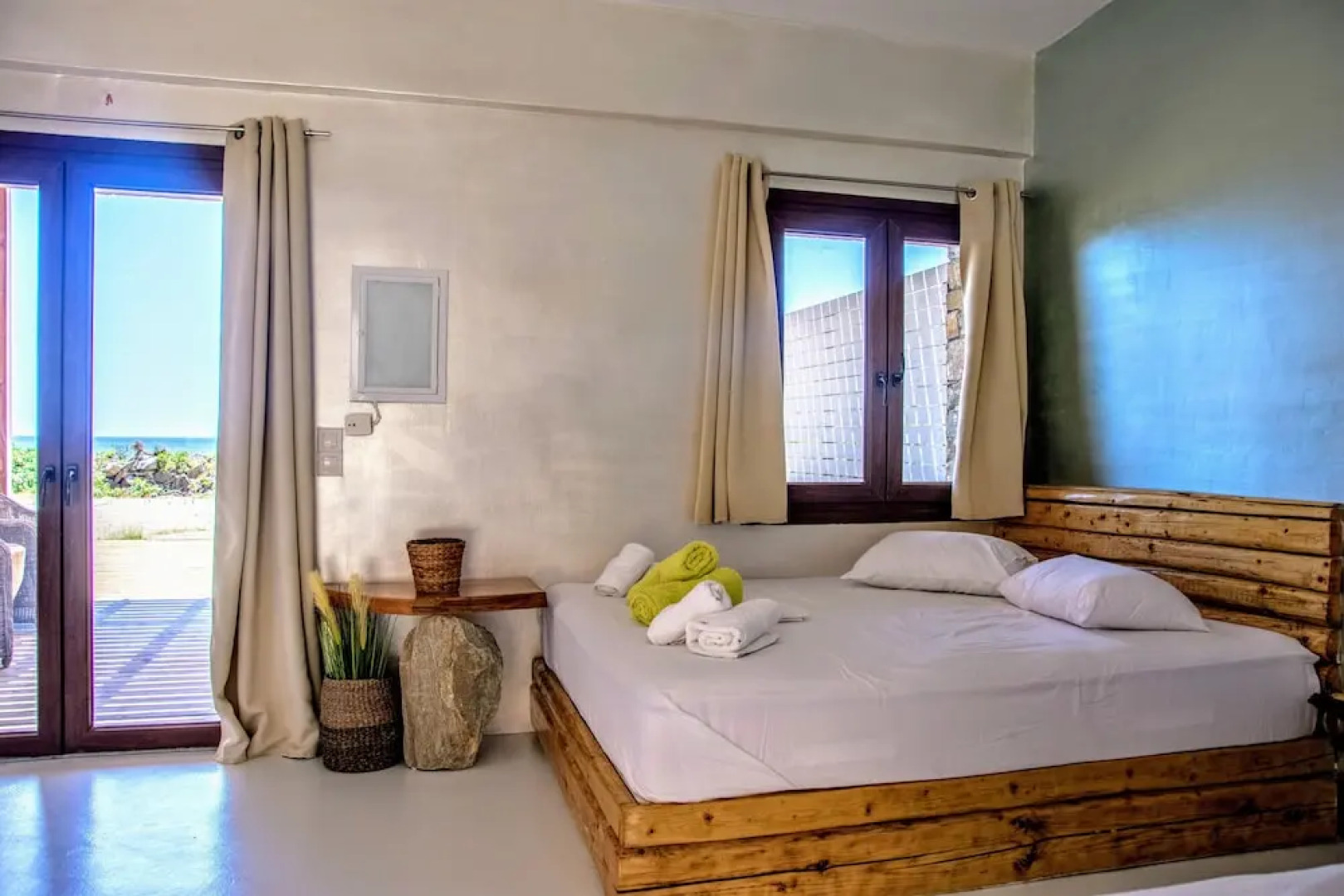 Spathi Beach Suites Kea