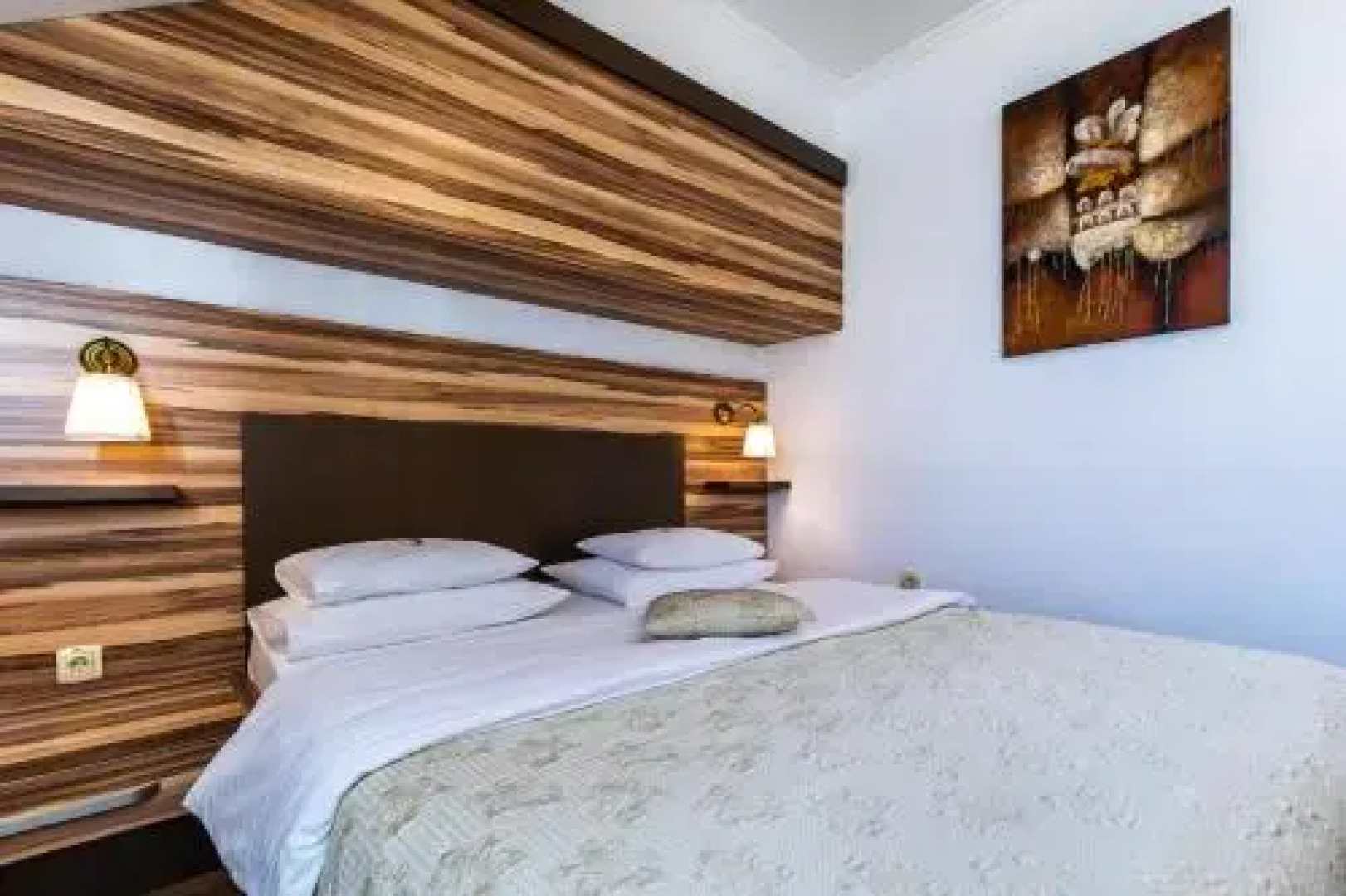 Garni Hotel Royal Crown