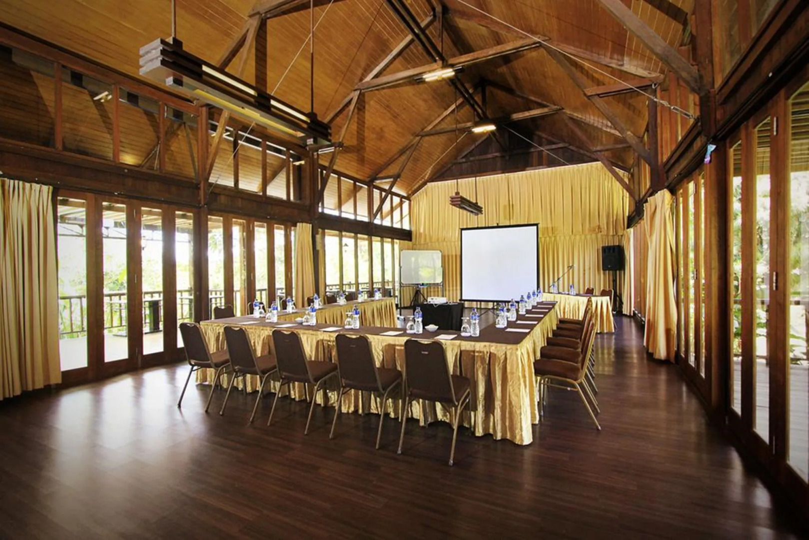 Green Forest Resort & Wedding Bandung