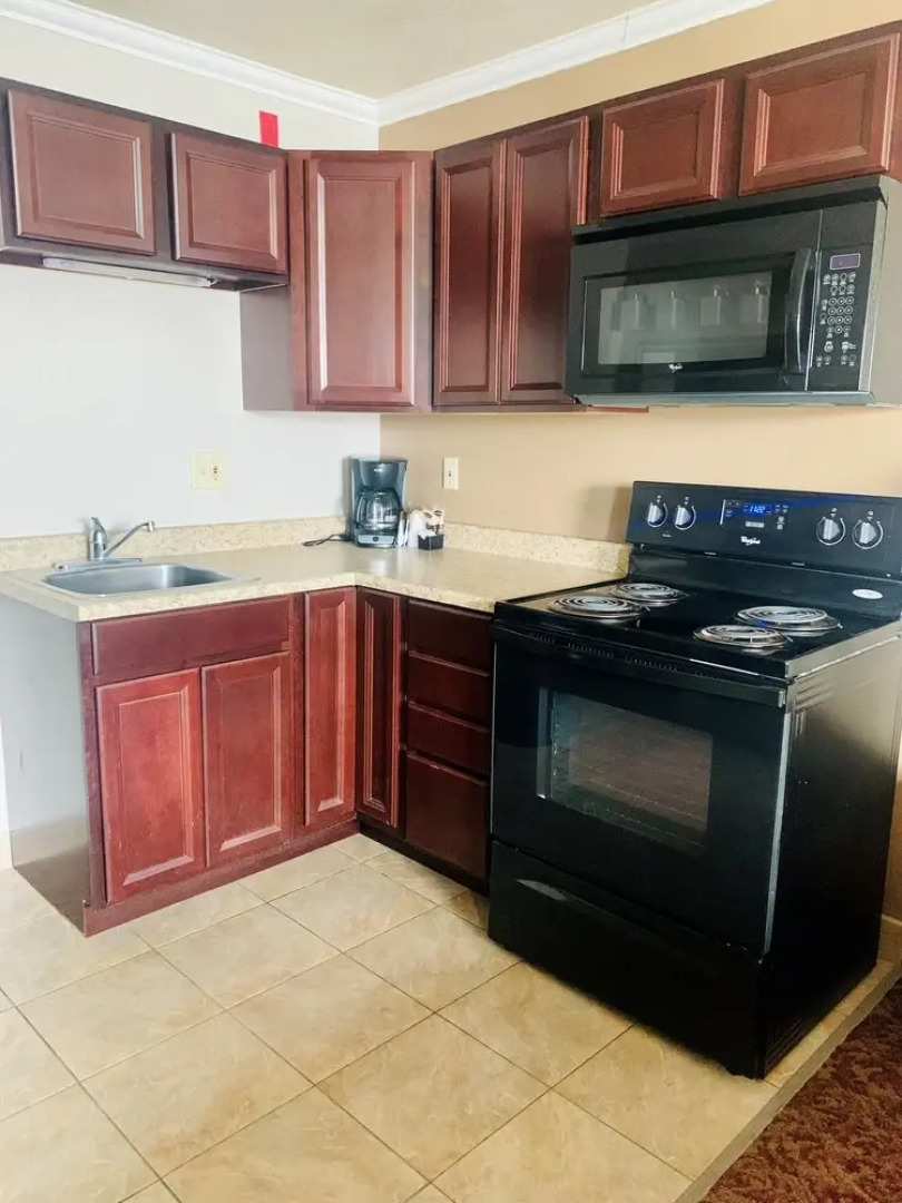 Ramada by Wyndham Moses Lake