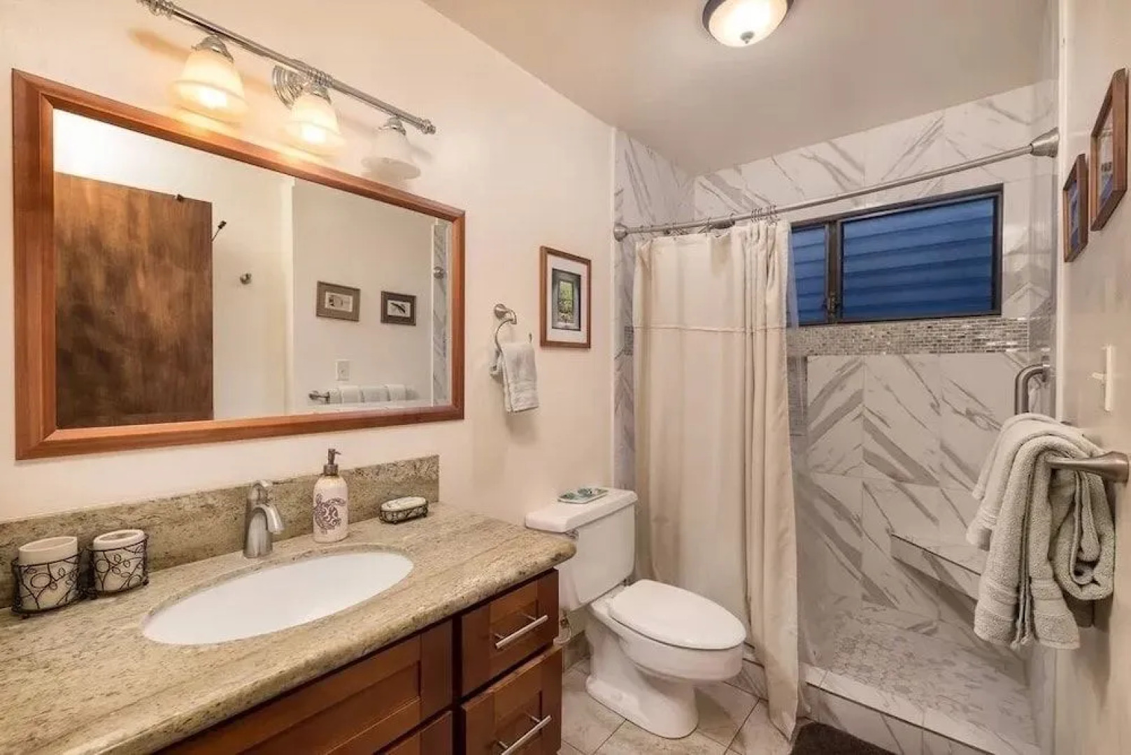 Kihei Resort 128 1 Bedroom Condo by RedAwning