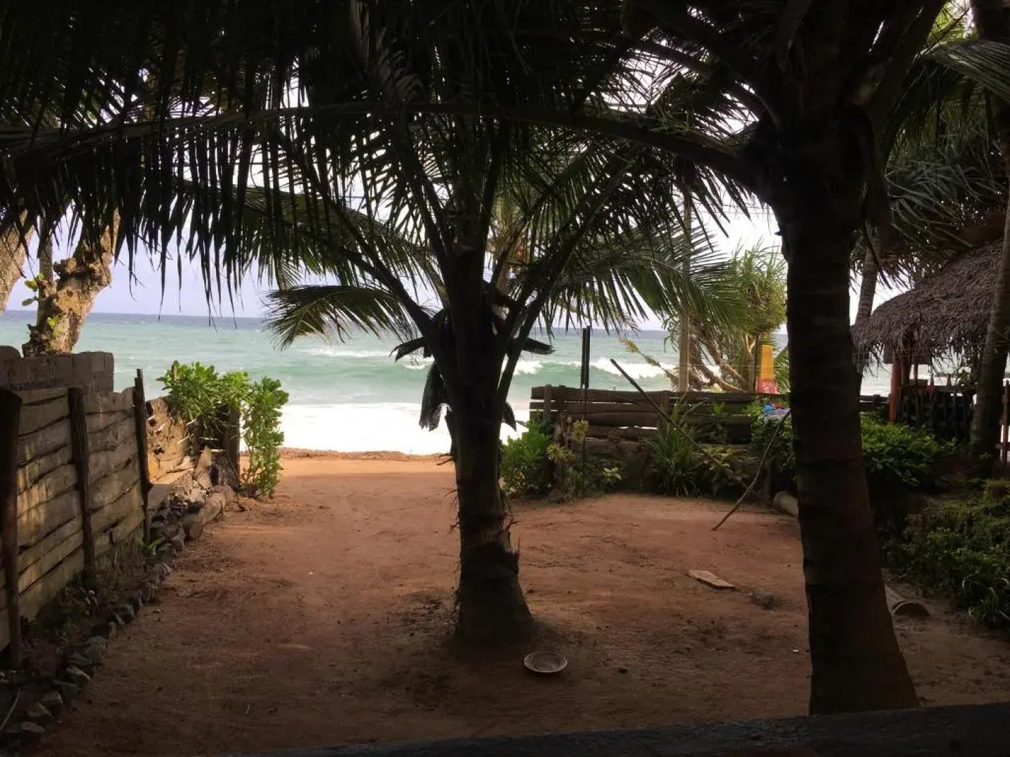 Chandi Gaya Beach Guesthouse