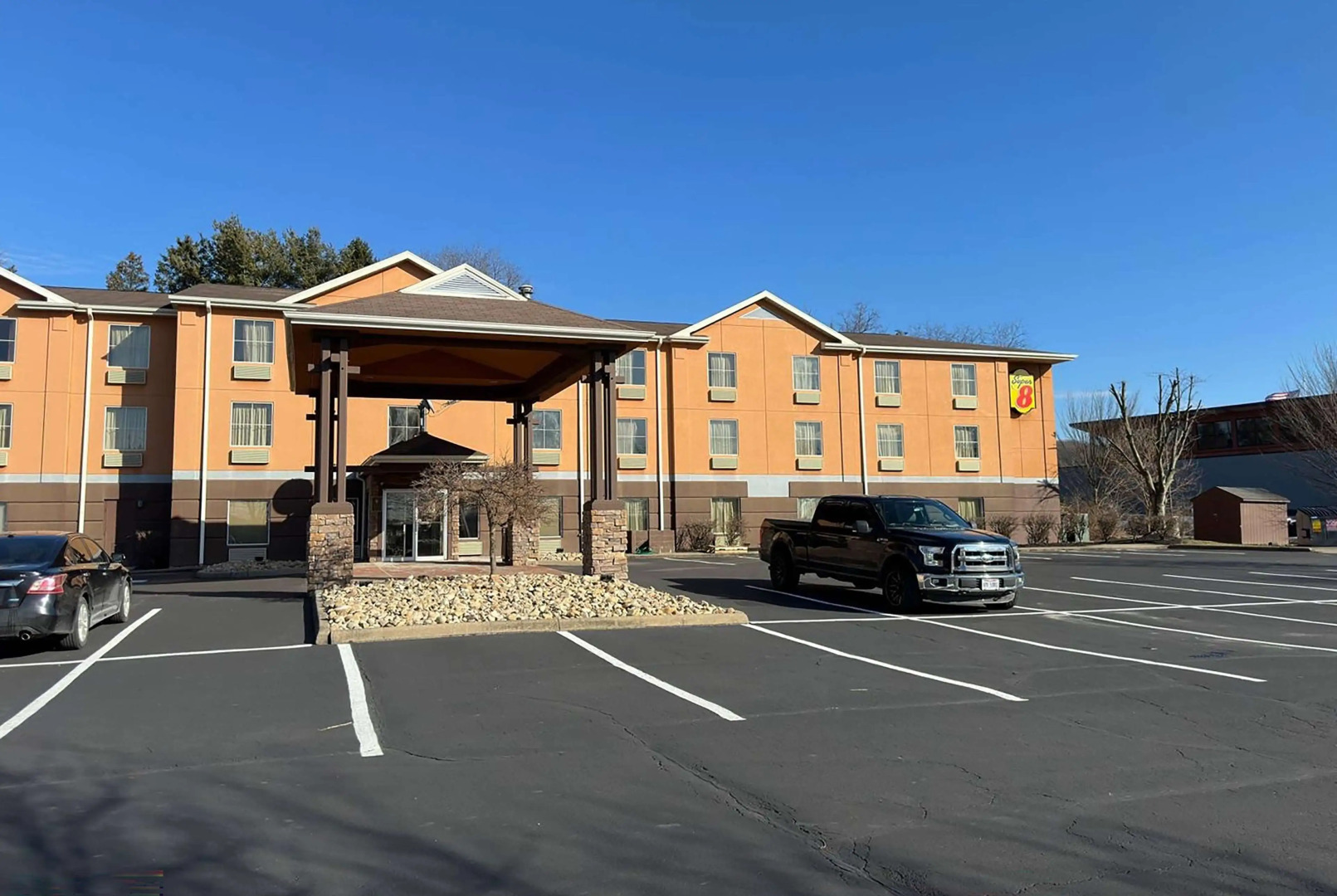 Super 8 by Wyndham Mars/Cranberry/Pittsburgh Area