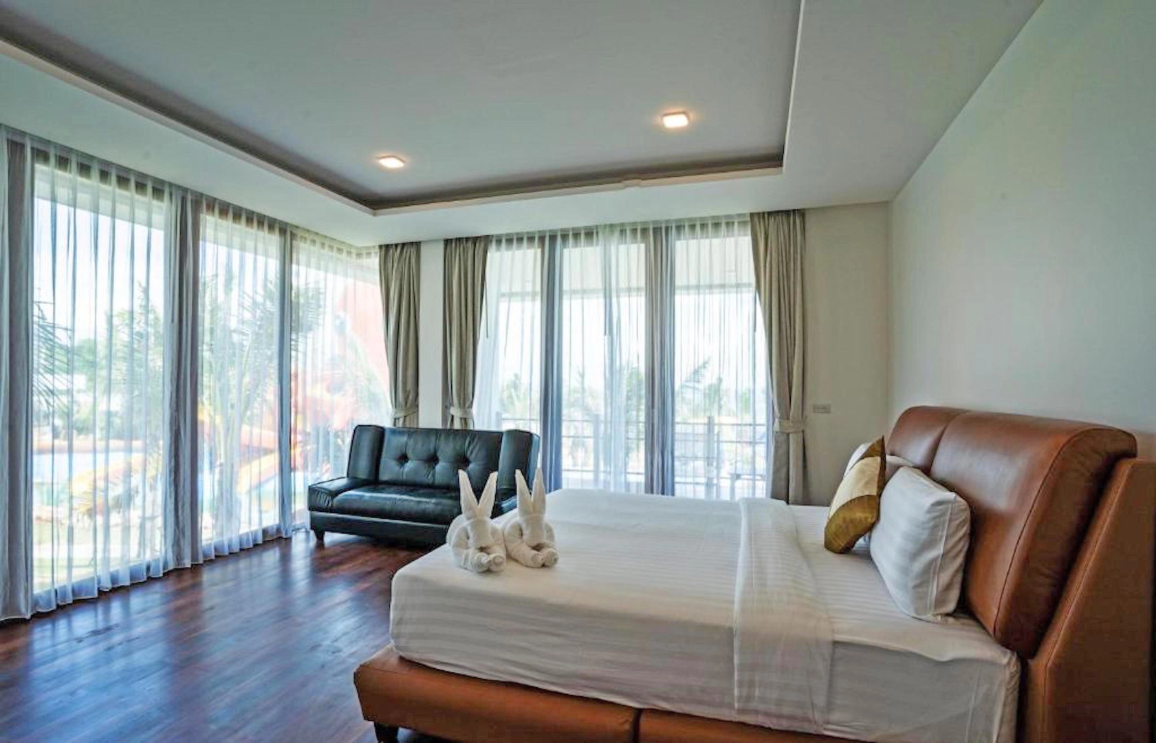 Phi Phi Mountain Beach Resort