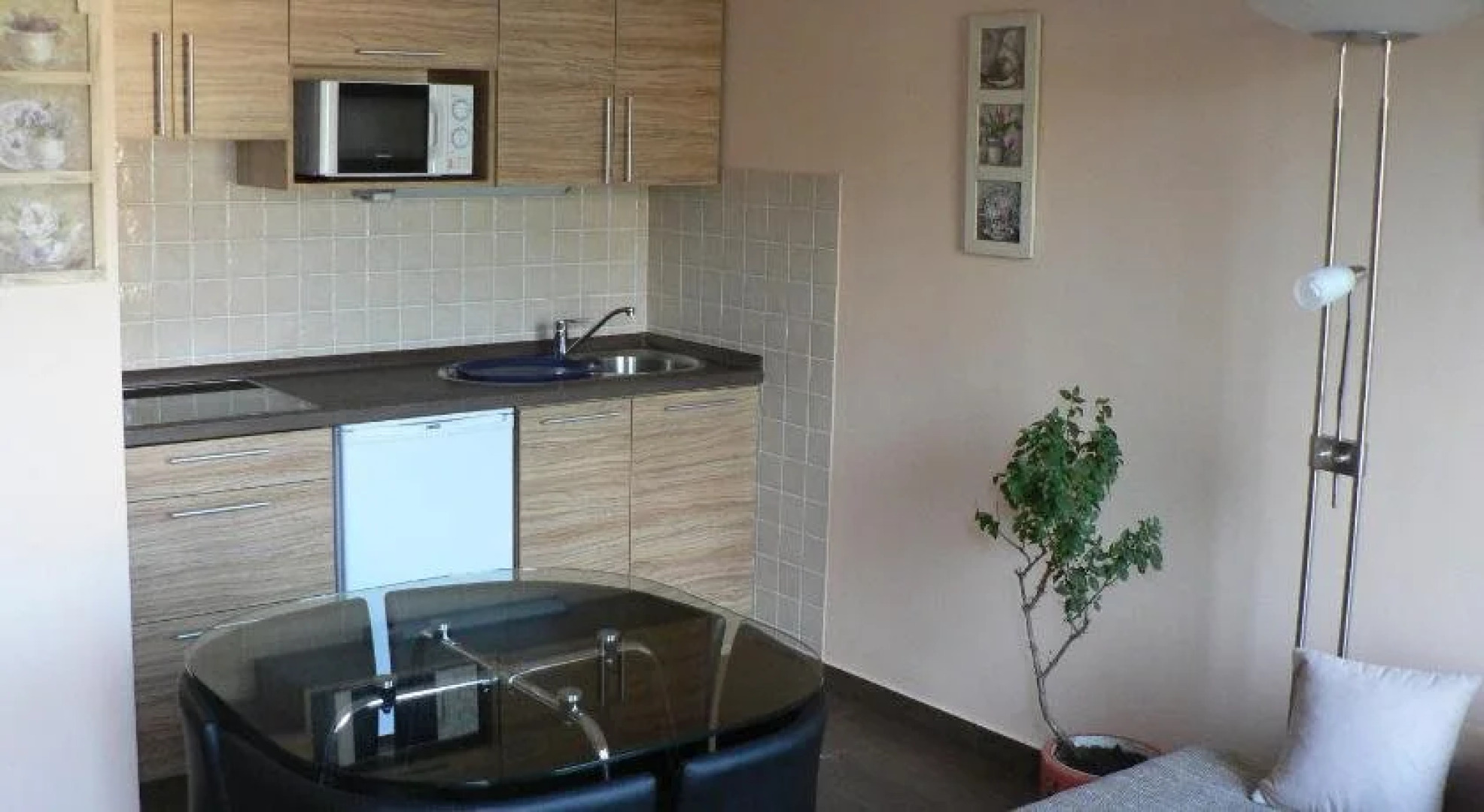 Nyirfa Apartmanház
