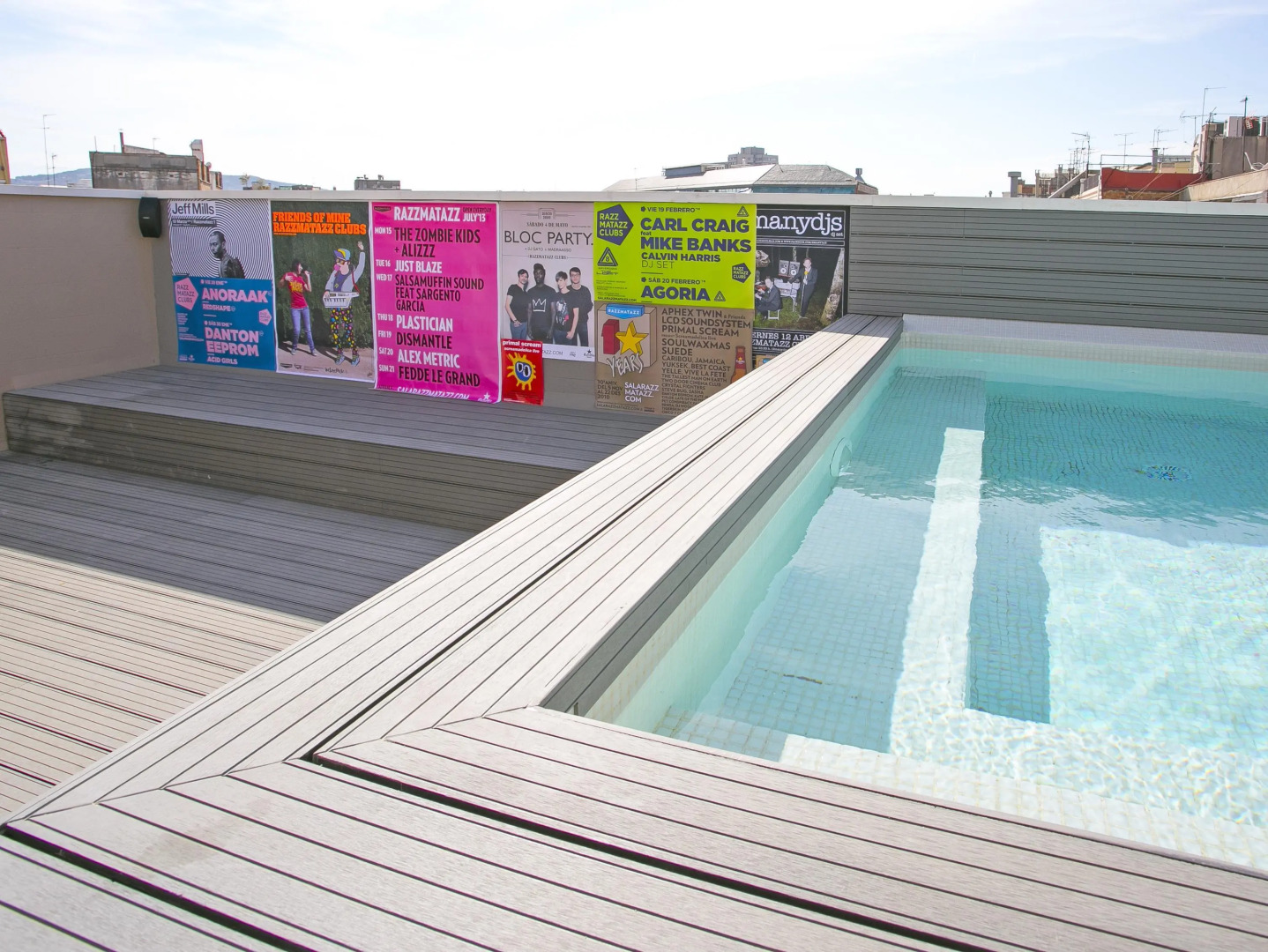 Sant Jordi Hostels Rock Palace