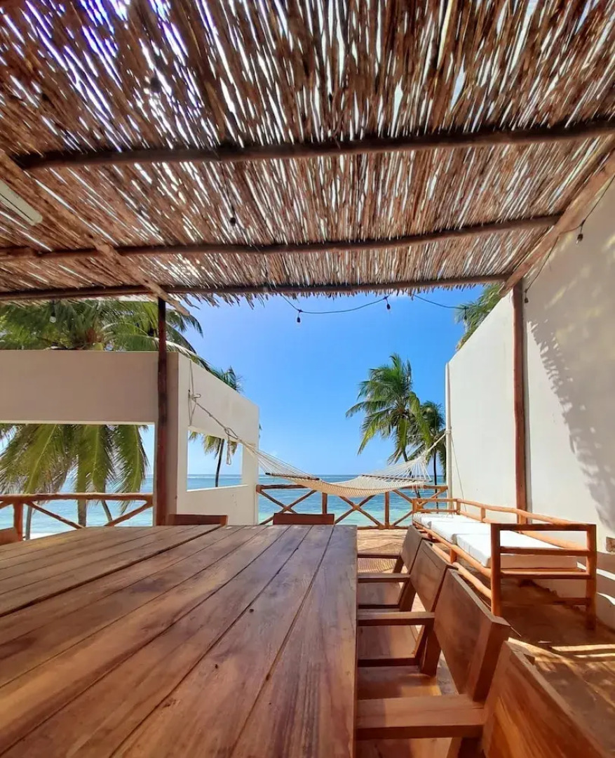 Coco Rise Villas - by Hostly