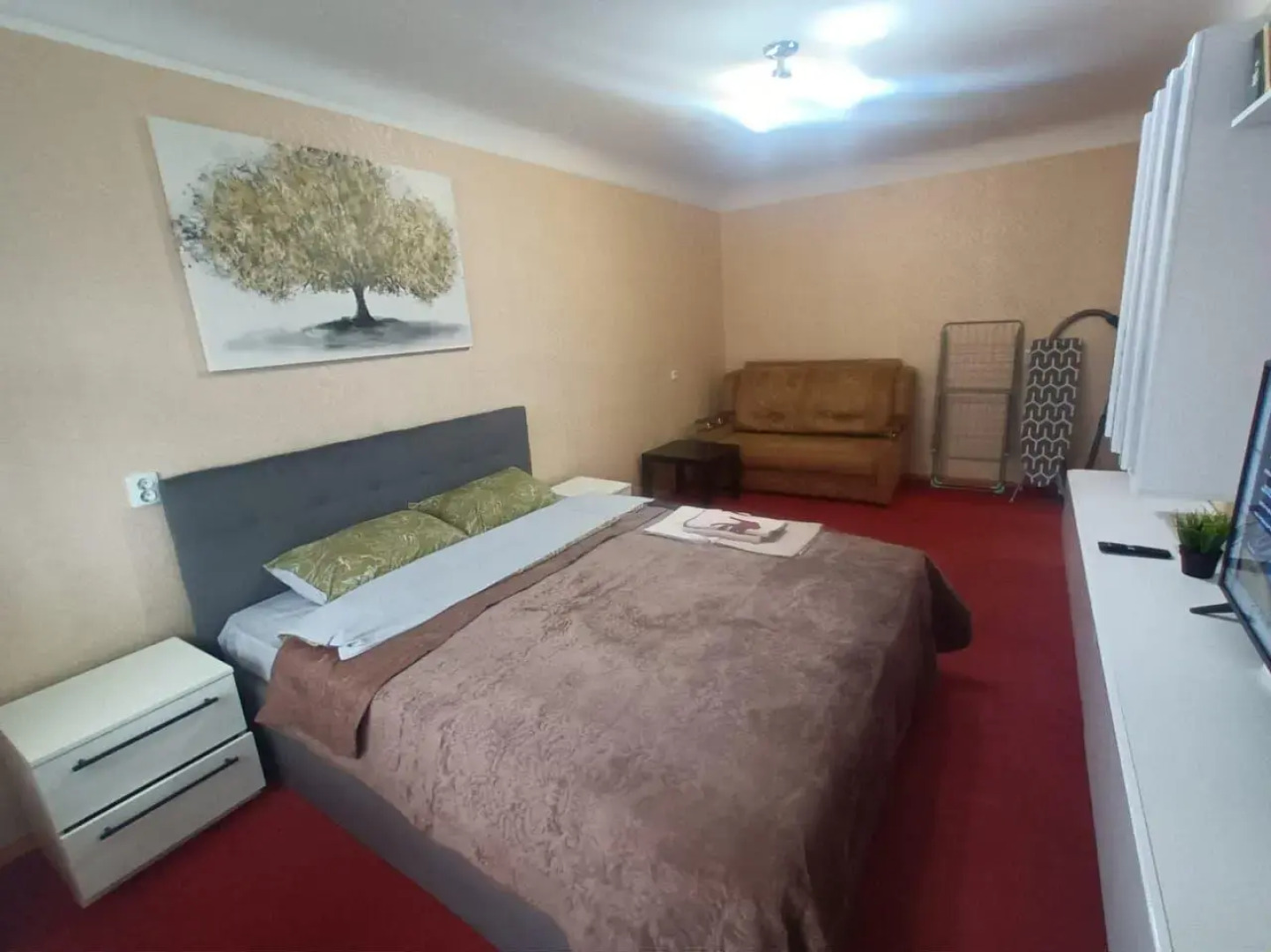 Апартаменты на улице Калинина 77