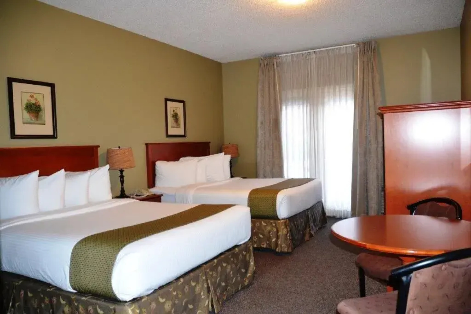 Village Creek Country Inn