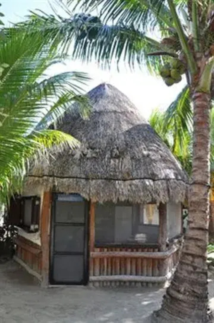 Holbox Hostel & Cabanas Ida y Vuelta Camping