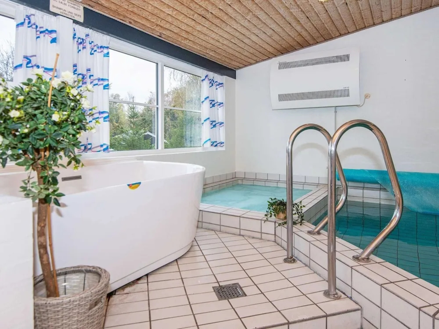 12 Person Holiday Home in Ebeltoft