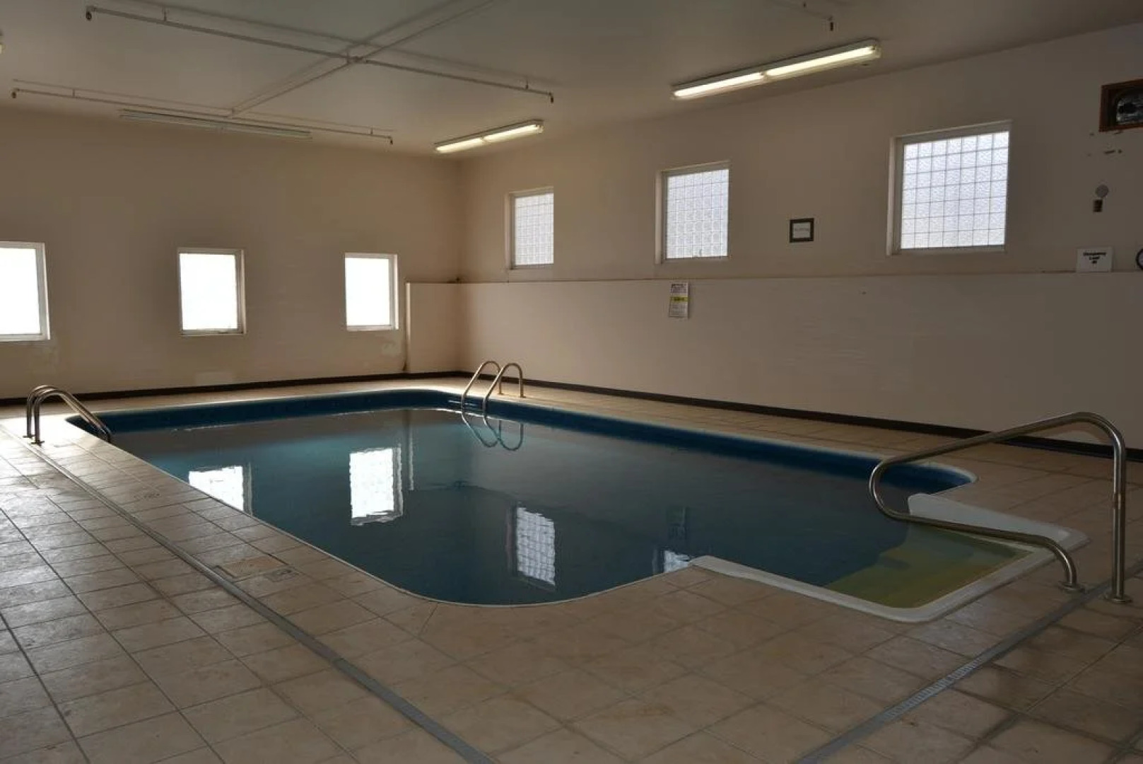 The Regency Inn - Manhattan