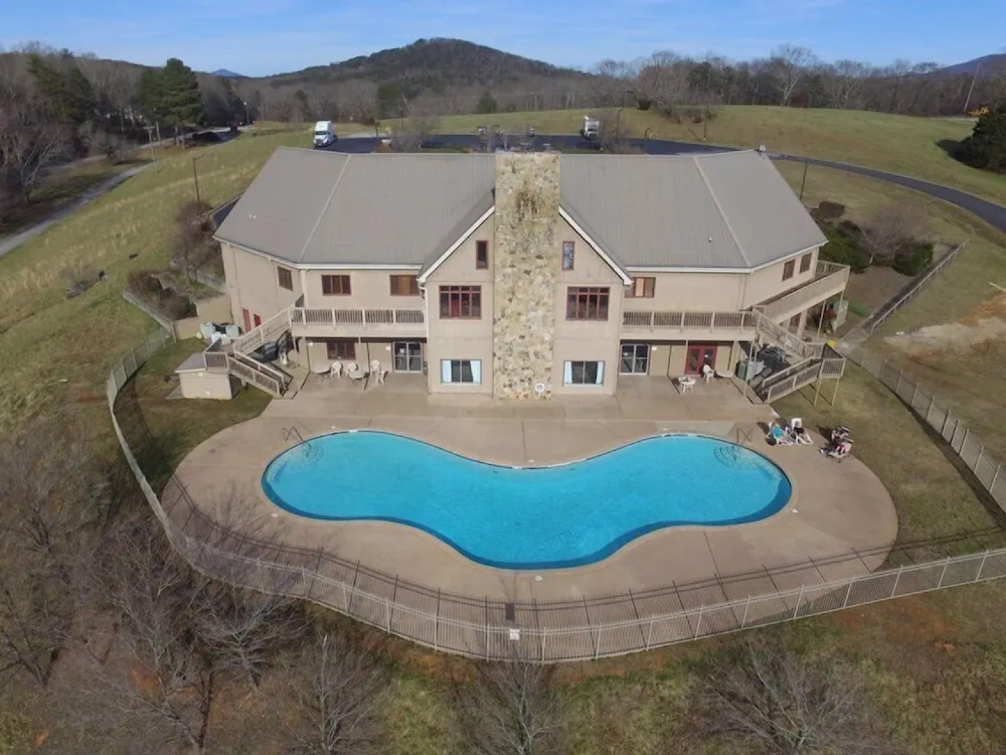 Country Hideaway at Mountain Lakes