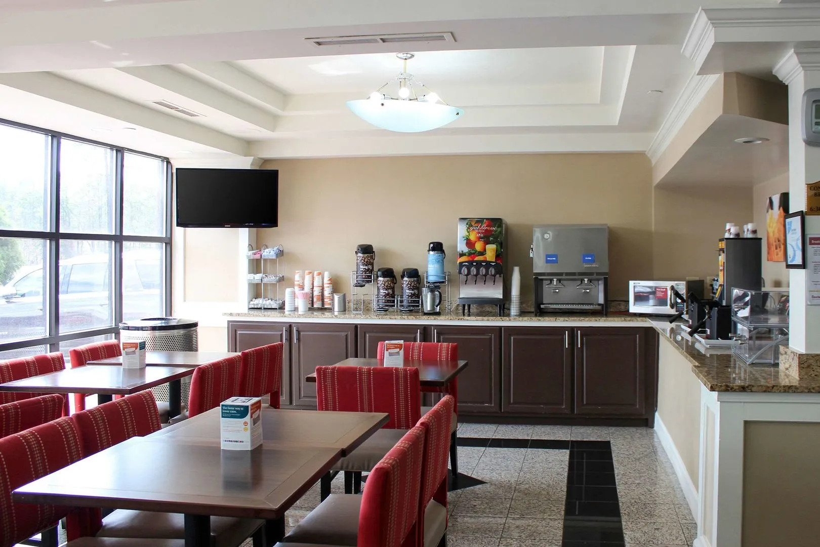 Holiday Inn Express & Suites Atlanta - Tucker Northlake by IHG