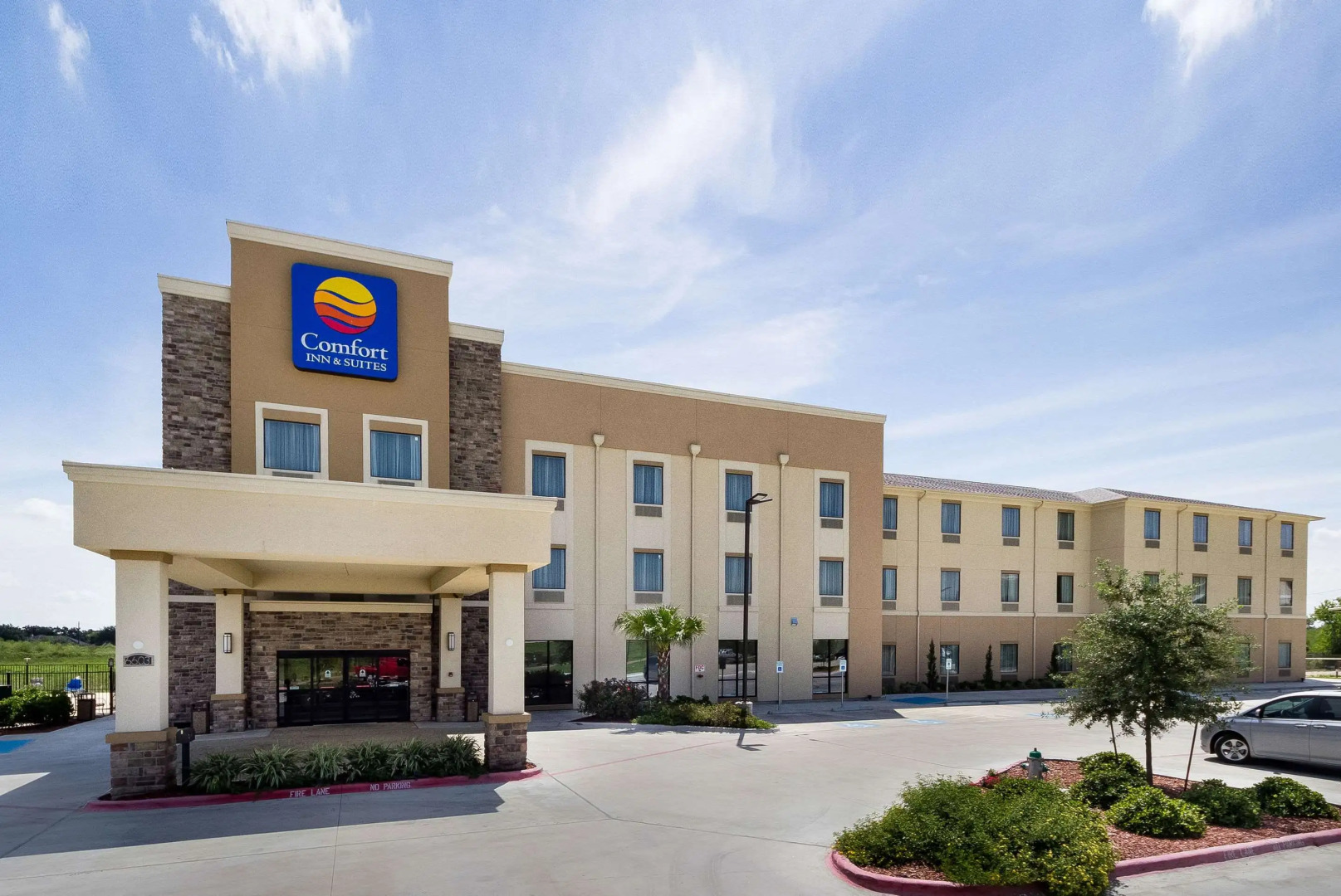 Comfort Inn & Suites Victoria North