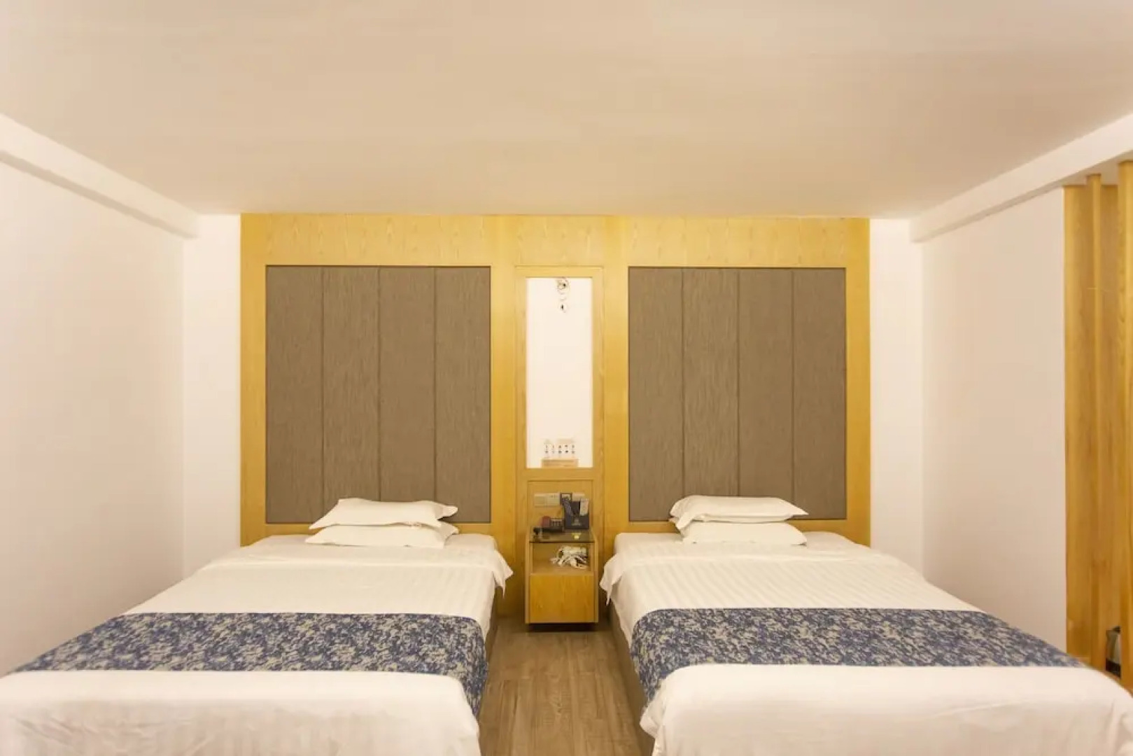 Zhangjiajie Heyday Hotel