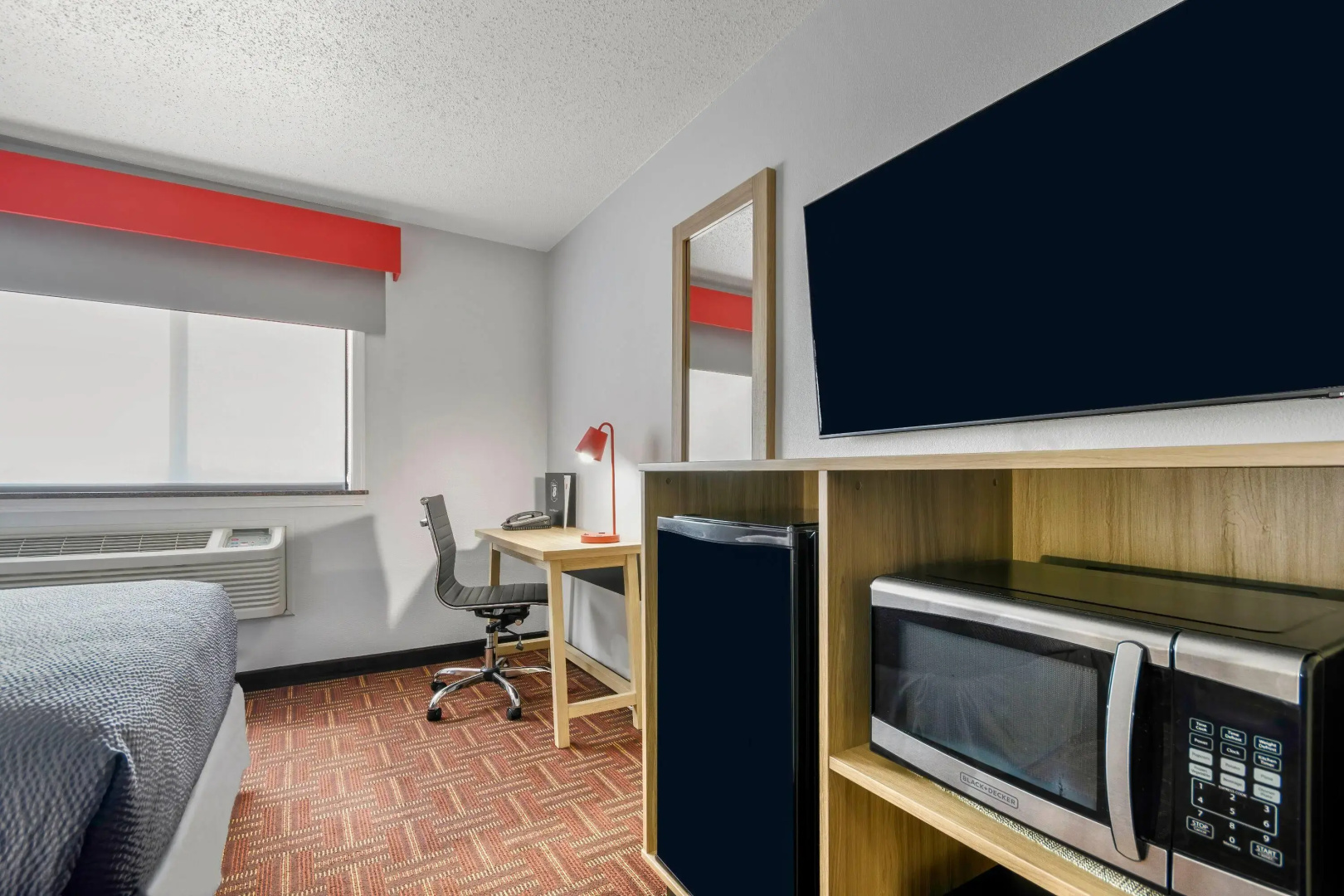 Super 8 by Wyndham Eveleth