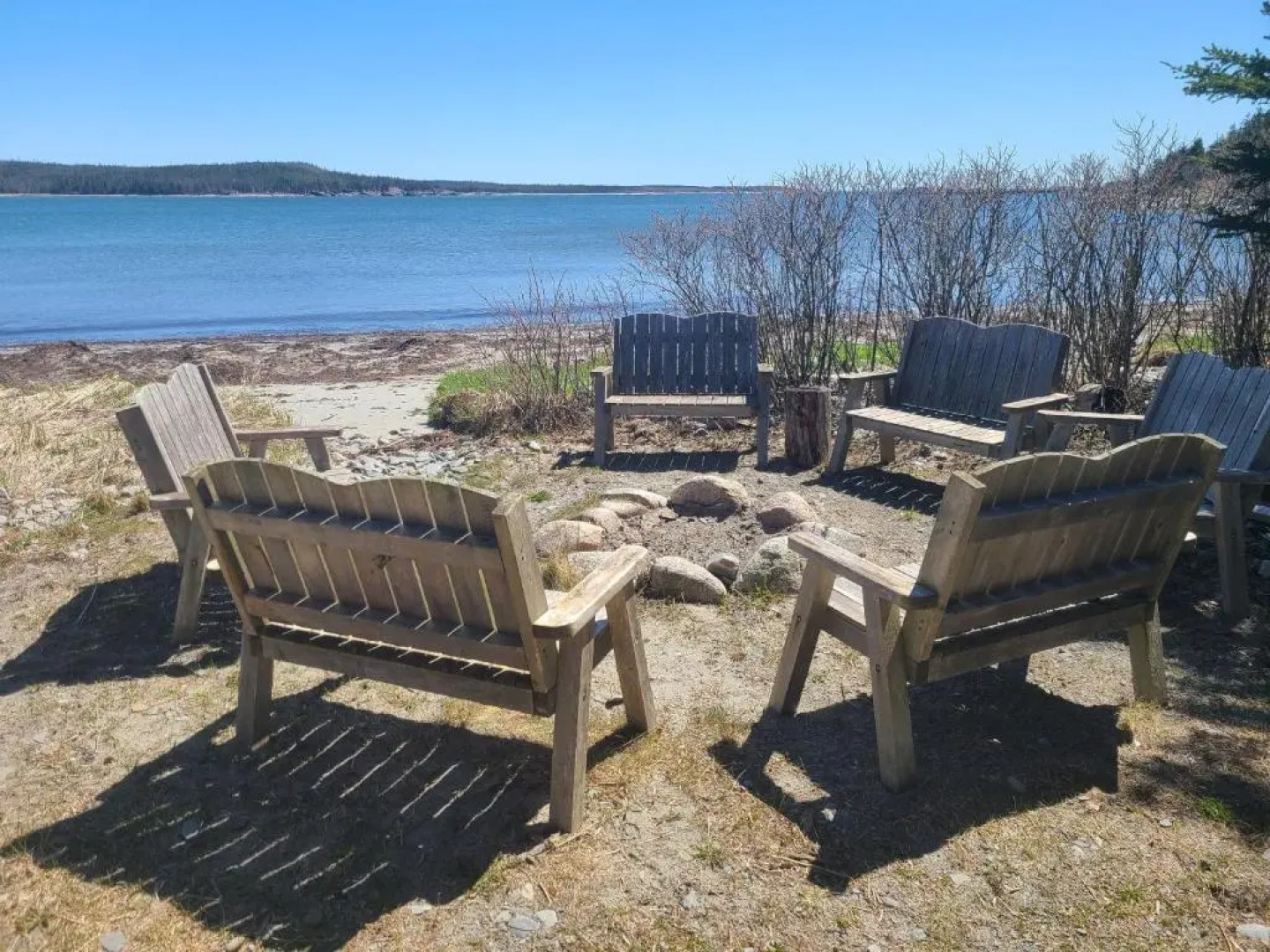 Lonely Rock Seaside Bungalows