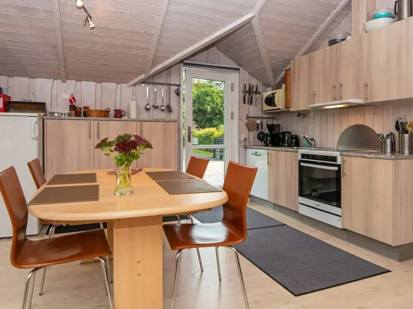 Delightful Holiday Home in Hovborg Jutland with Whirlpool