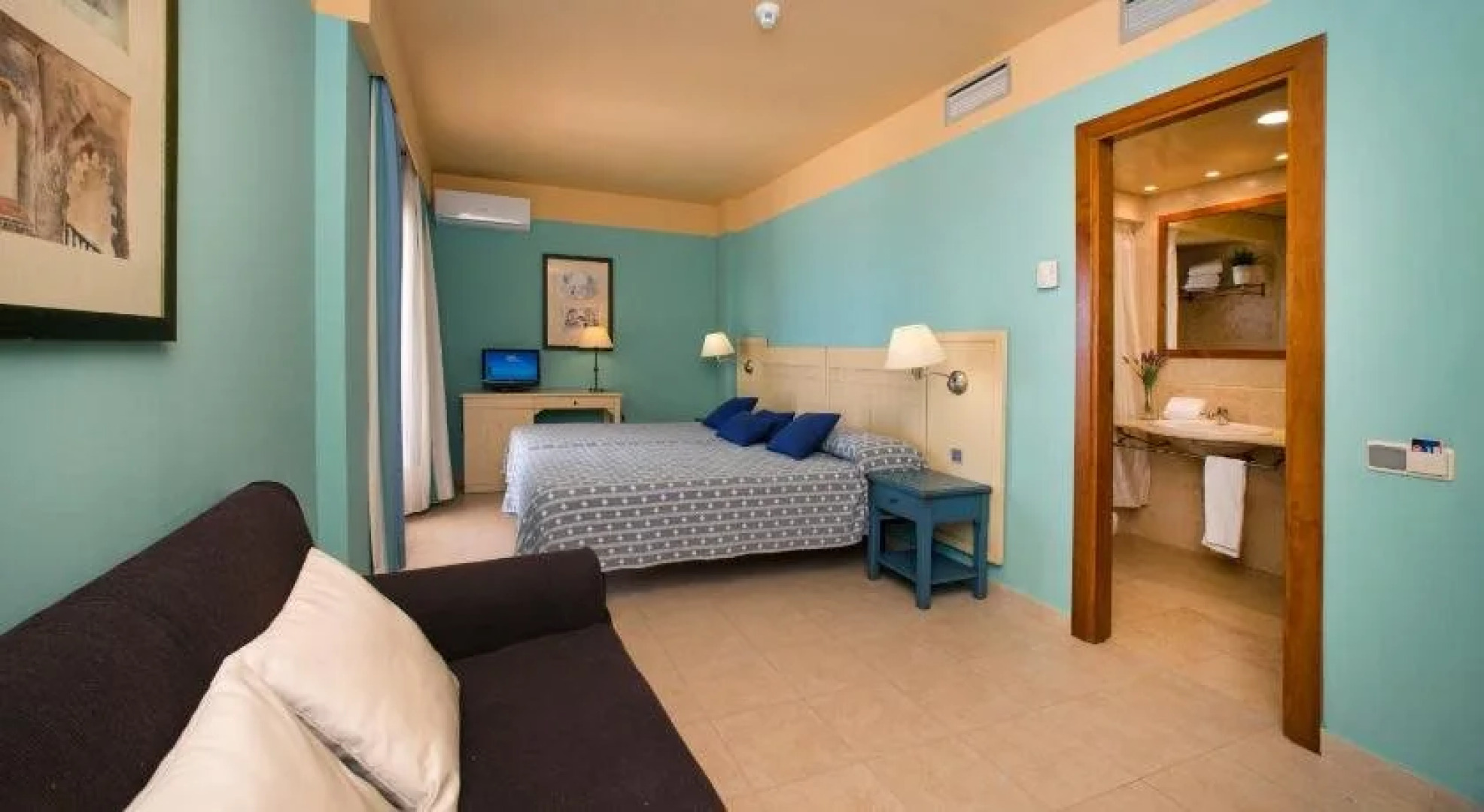 Jardines de Isla Canela