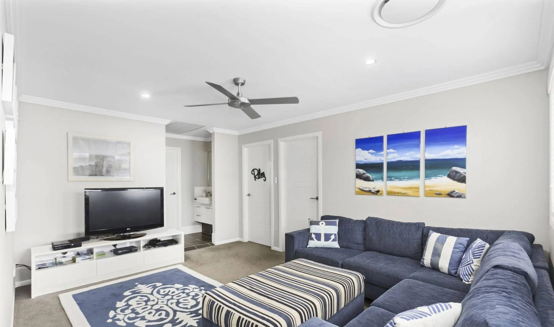 Ebony Rose - Tweed Coast Holidays