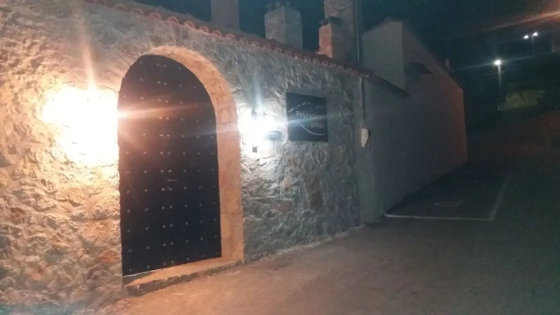 Petrochori Apart-Hotel