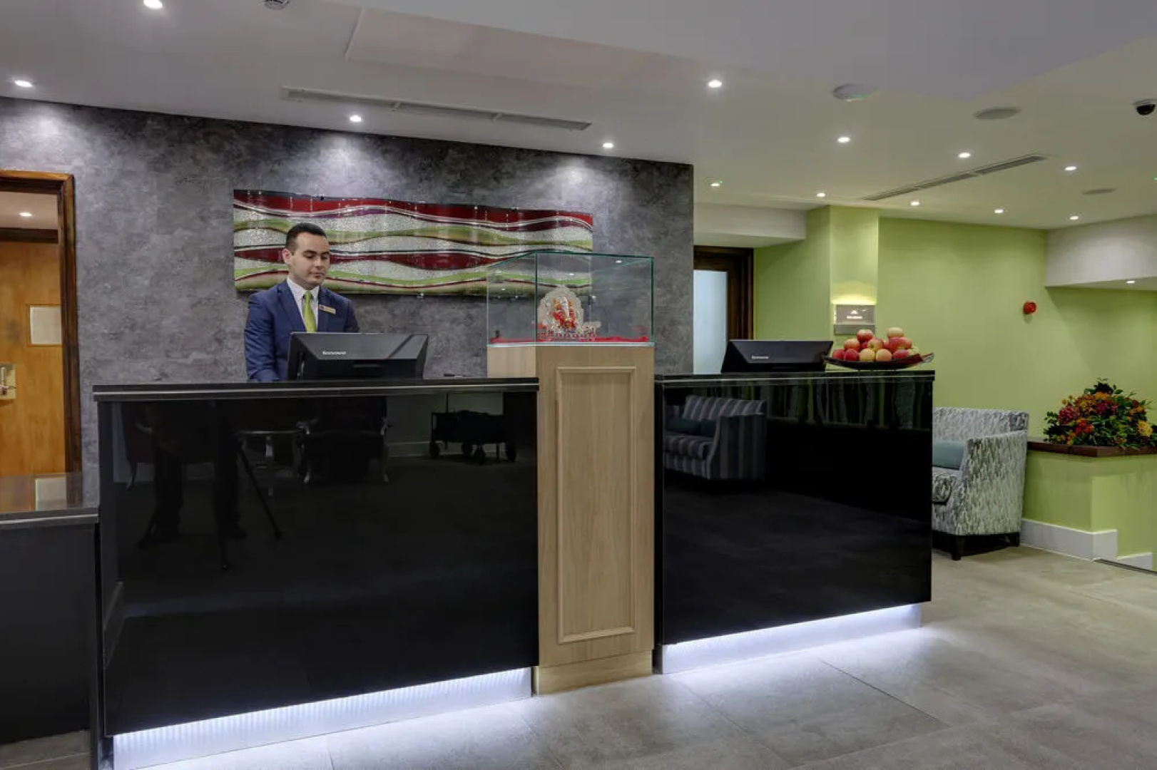 Best Western Frensham Pond Hotel