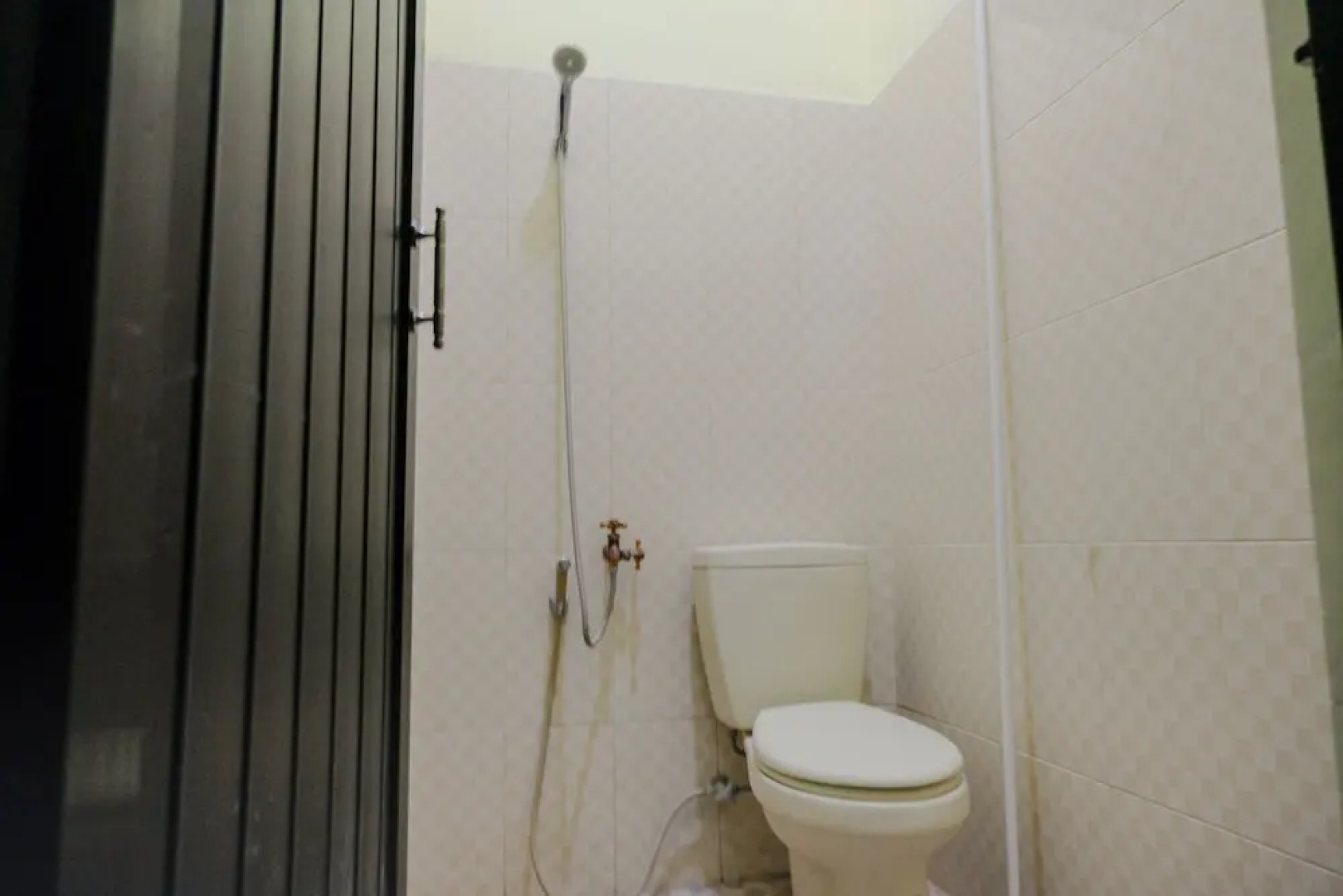 SPOT ON 2431 Tf Homestay