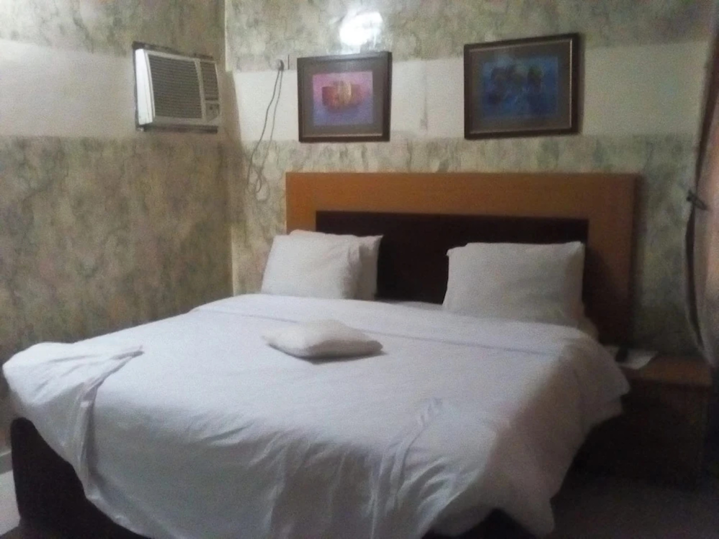 Jerry Cedarwood Guest House