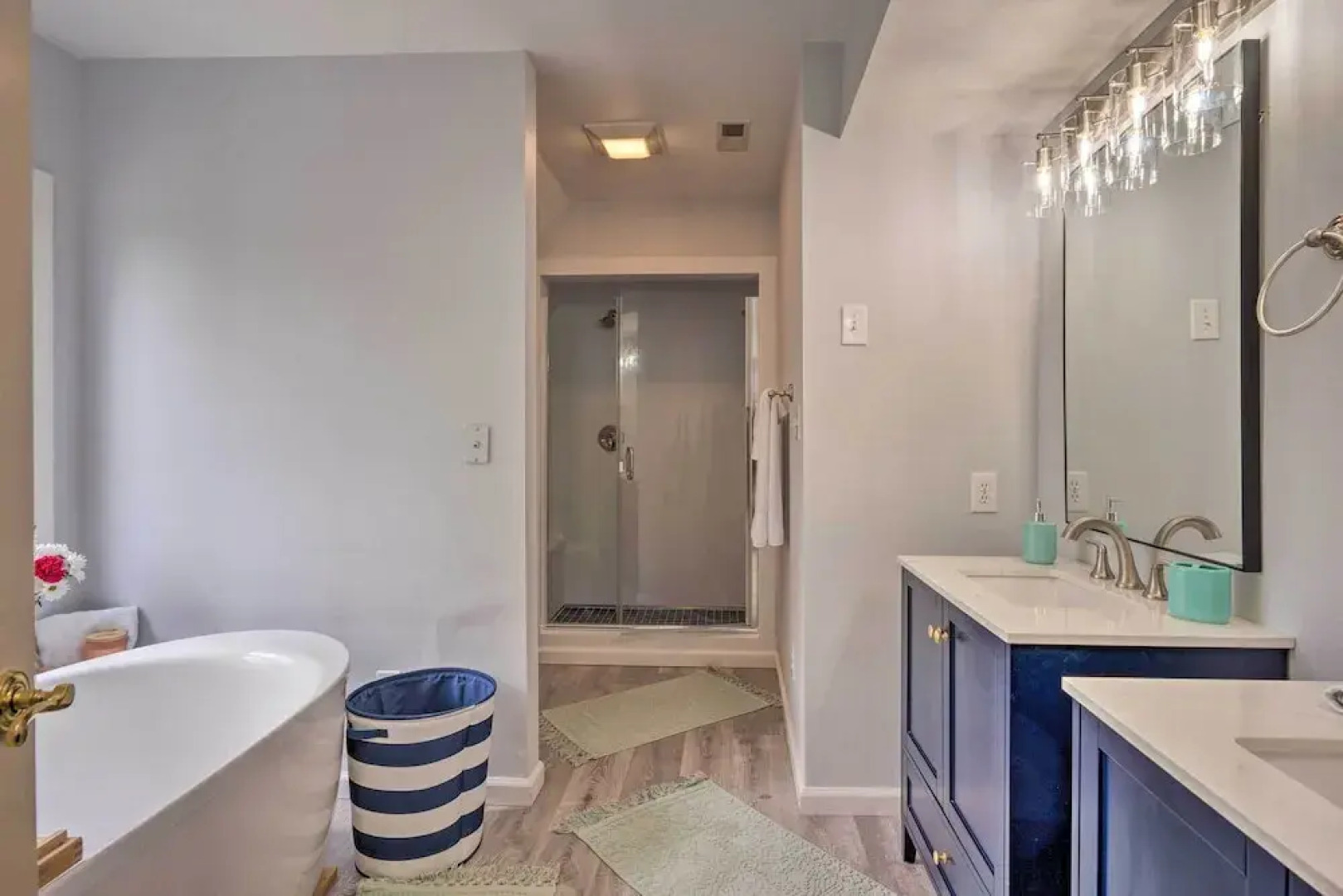 Riverfront Retreat in Urbanna w/ Indoor Hot Tub!