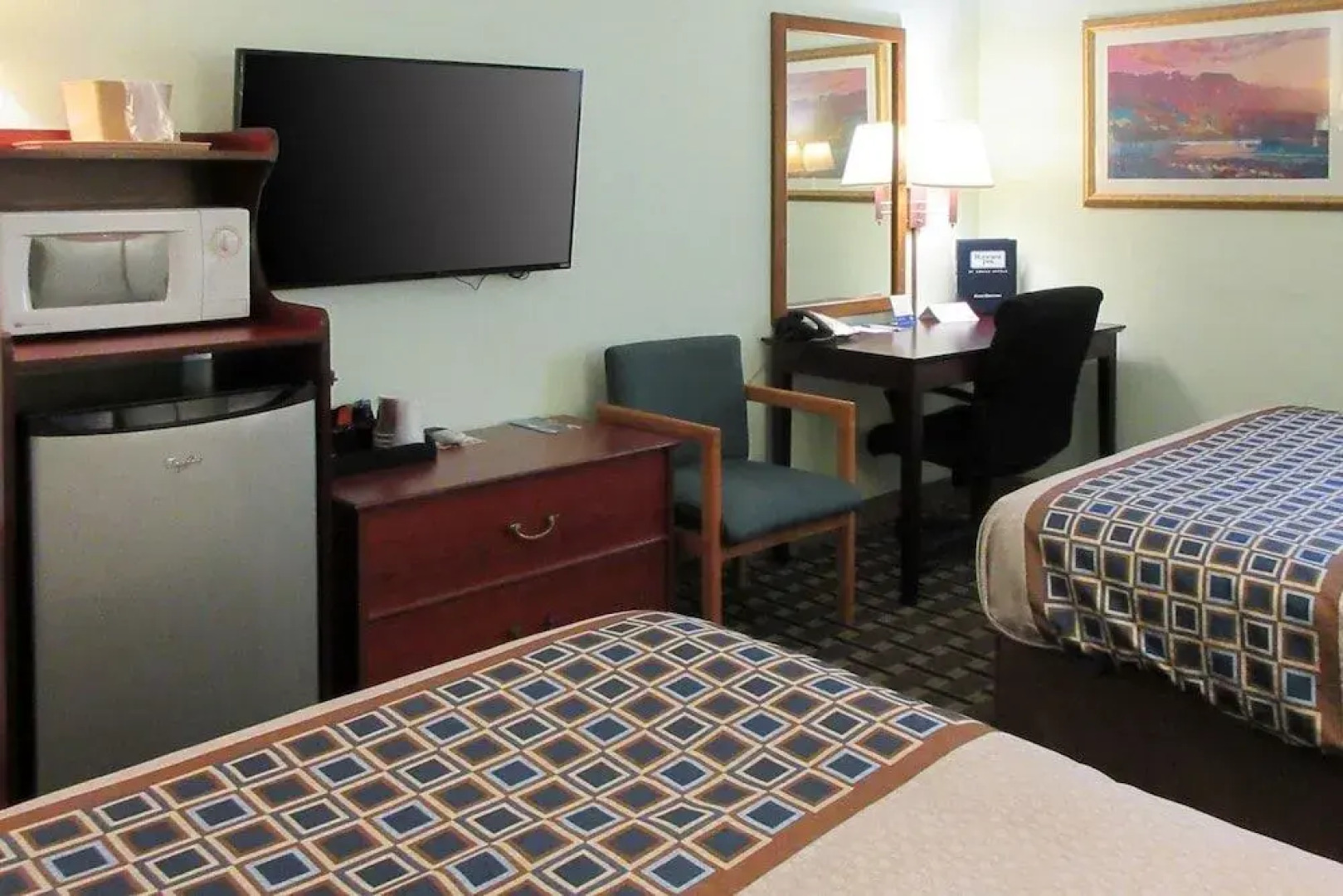 Super 8 by Wyndham Chisago City