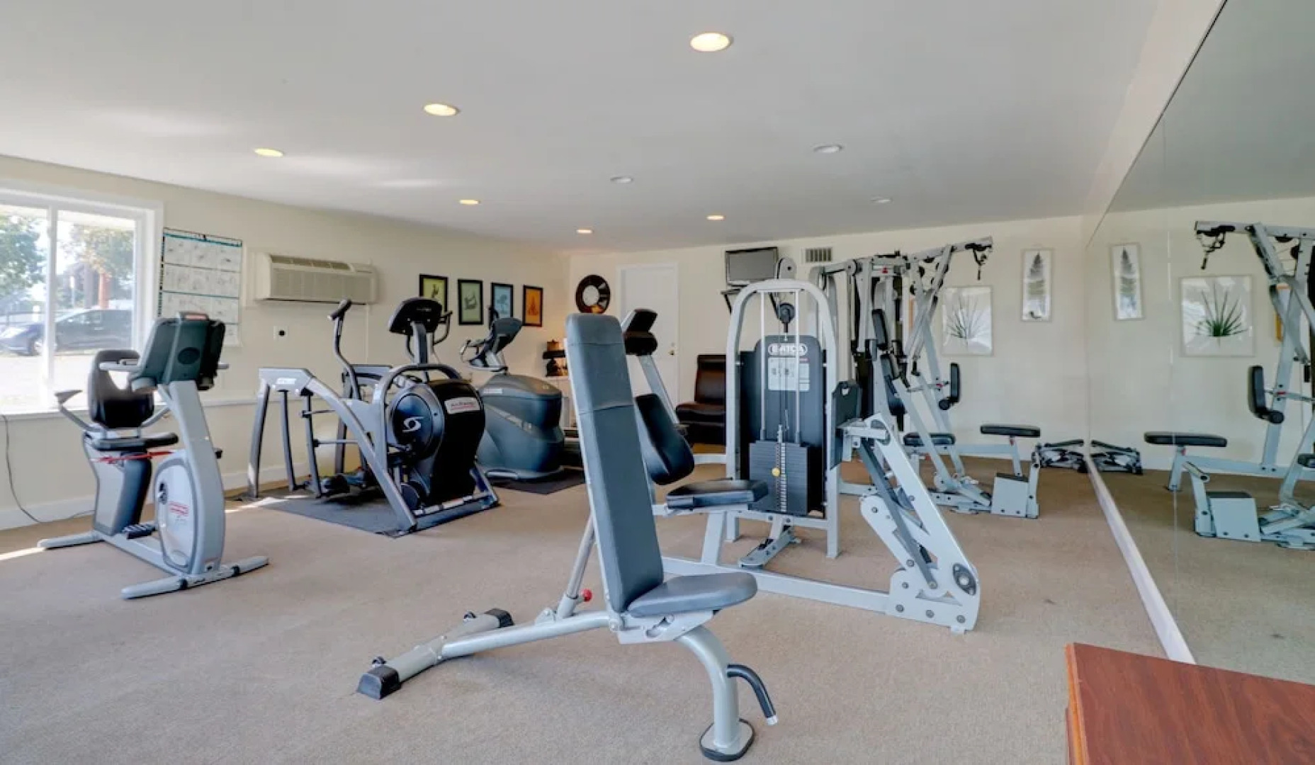 Ocean House Hotel & Motel