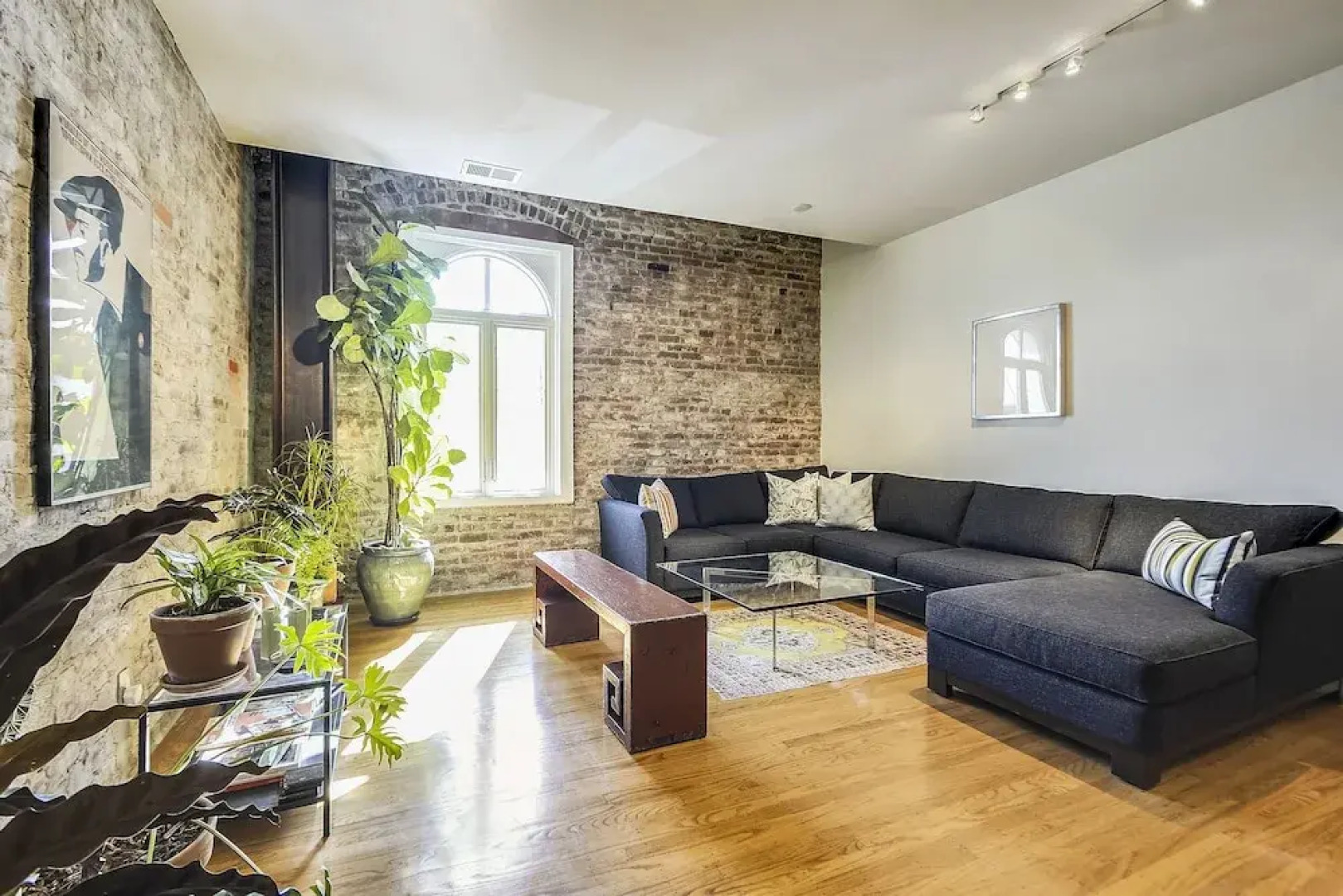 Newly Remodeled Loft In Lower Nob Hill 2 Bedroom Home by RedAwning