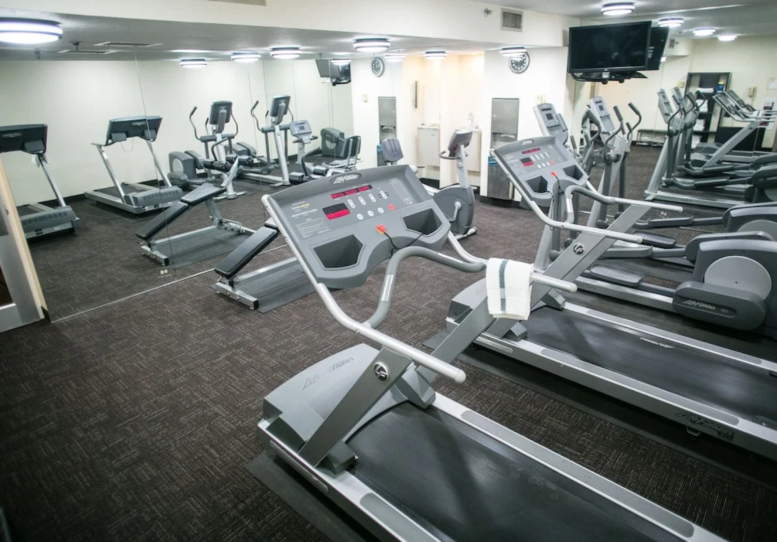 The University of Georgia Center for Continuing Education & Hotel