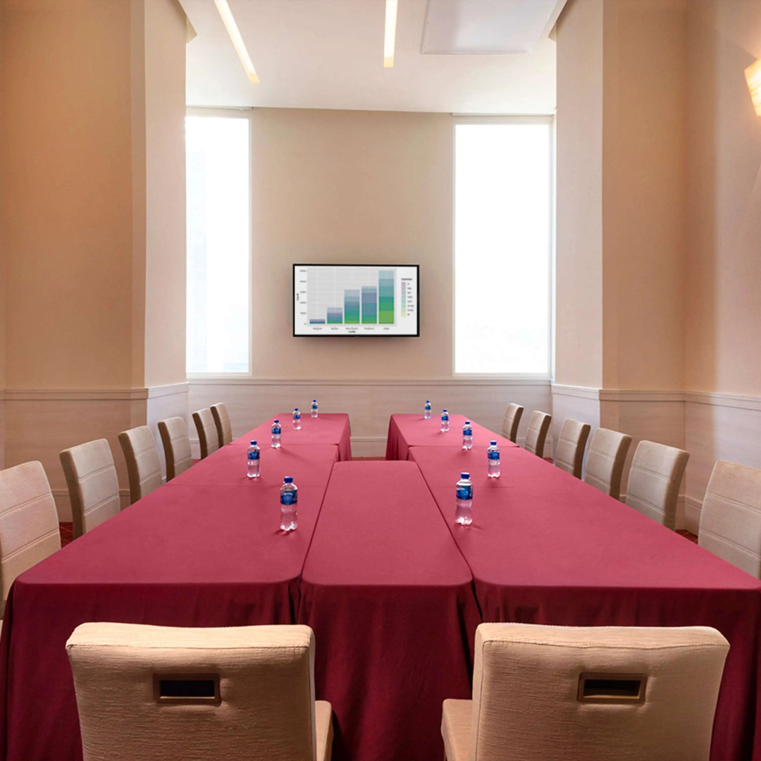 Safi Royal Luxury Metropolitan