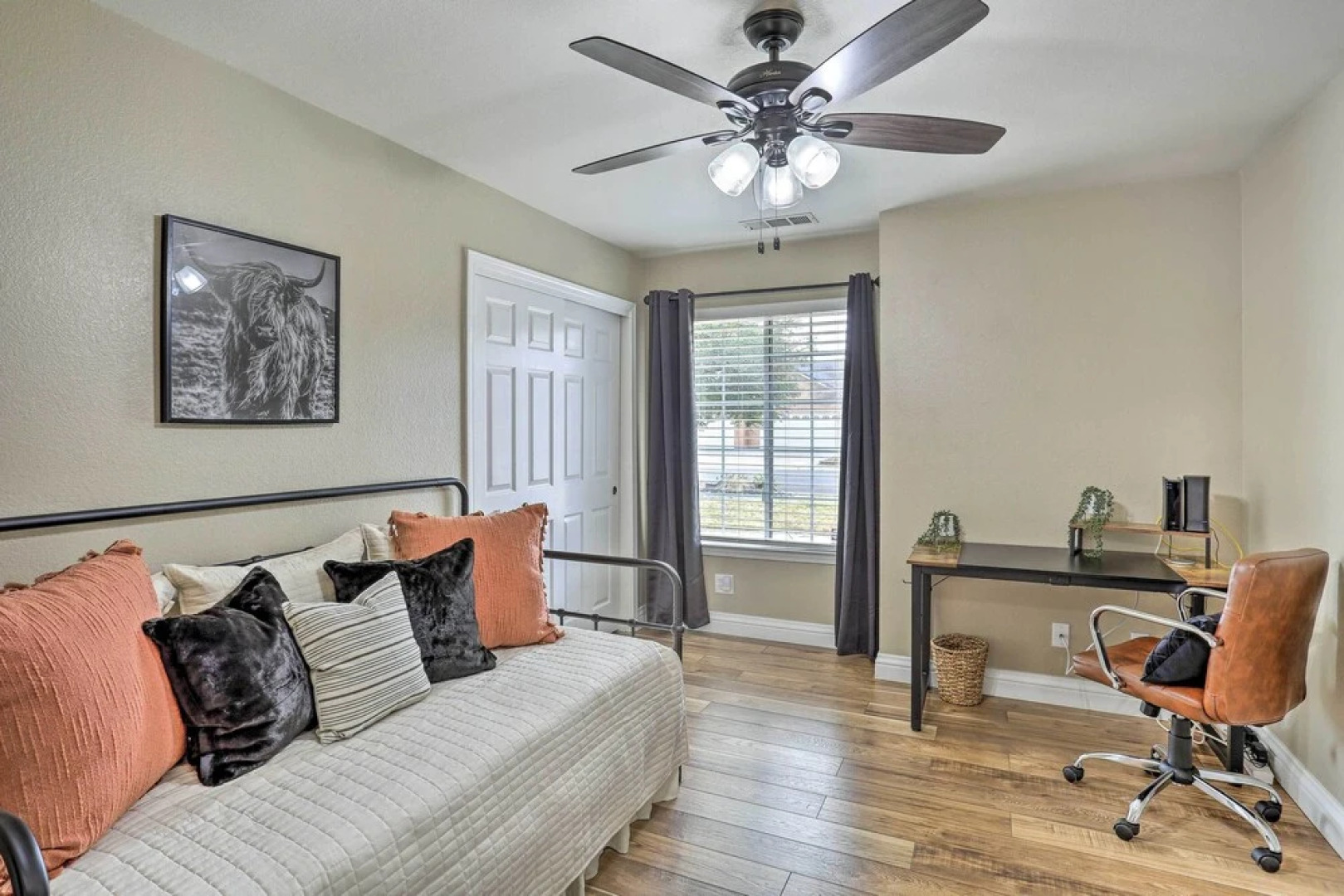 Redding Home w/ Patio Near Fishing!