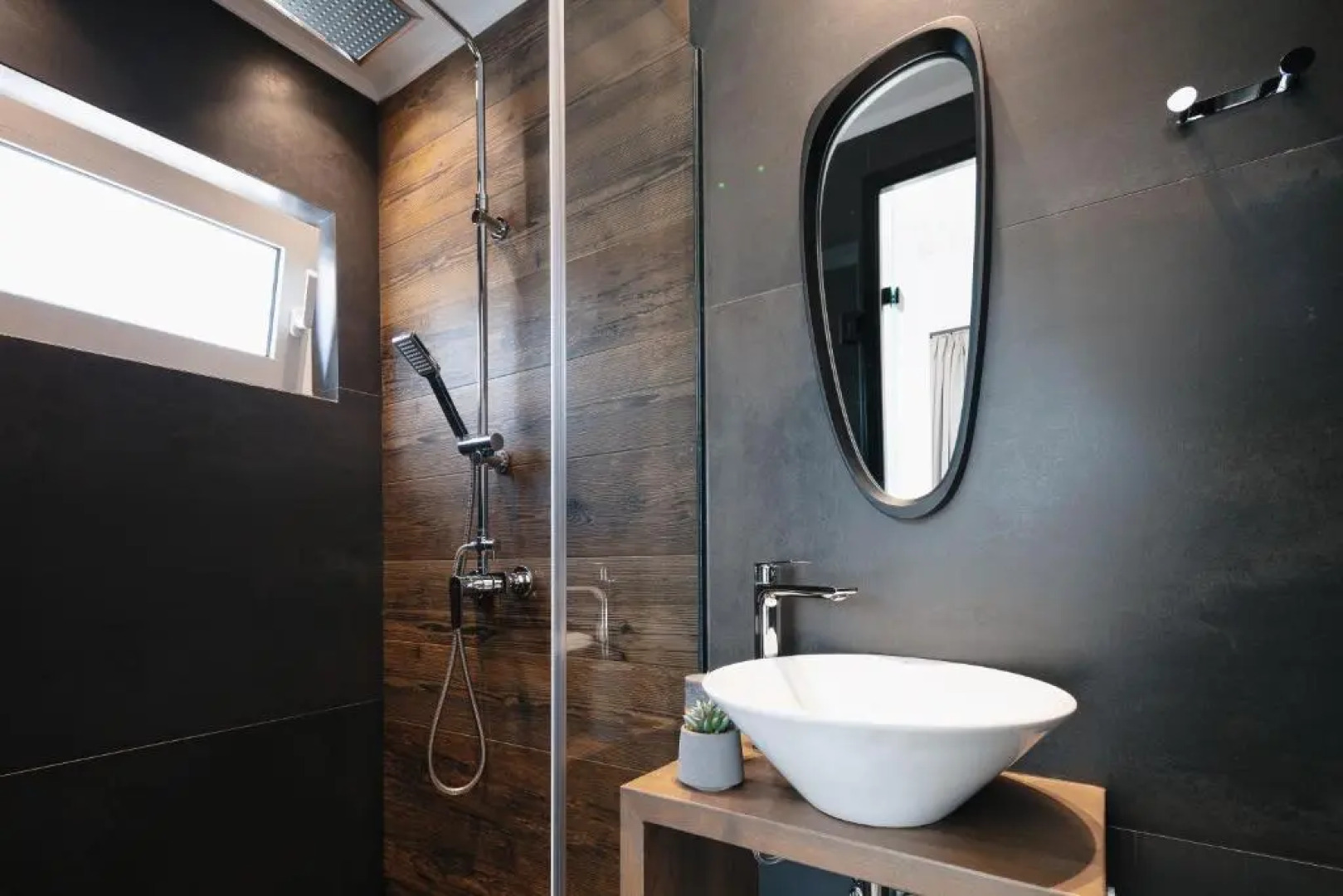 Solis Villa, close to the beach! Heated pool, By ThinkVilla