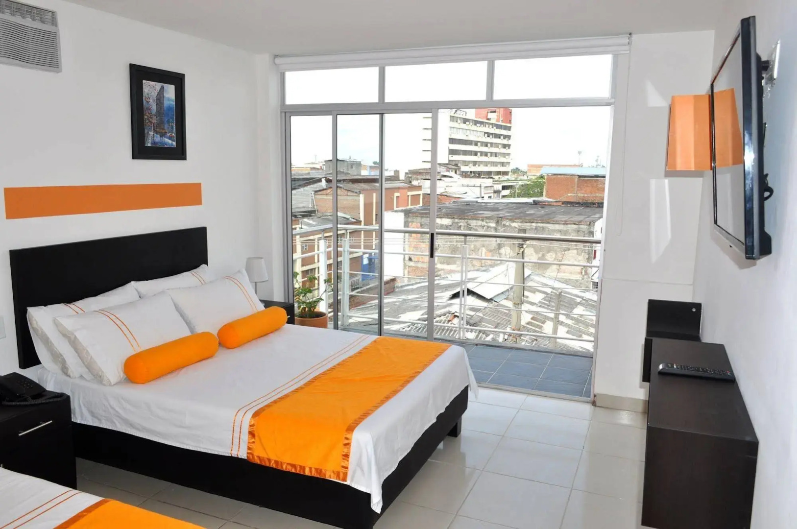 ECONOTEL COLOURS Cali