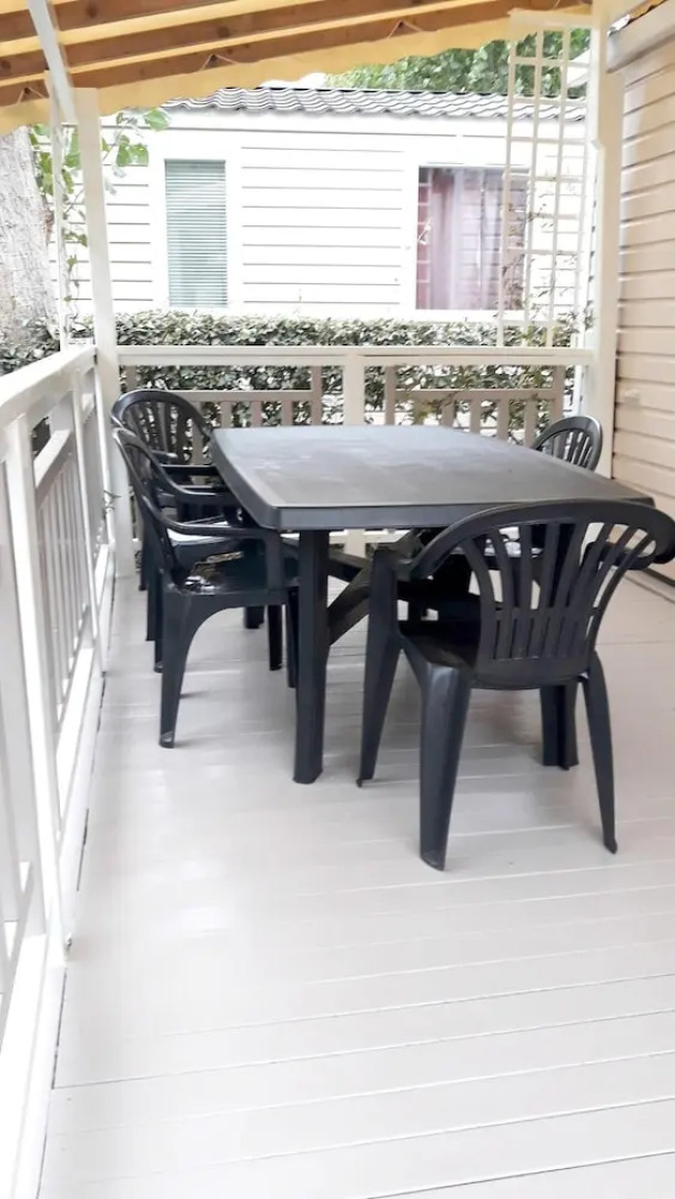 Bungalow With 2 Bedrooms in Valras-plage, With Shared Pool and Terrace - 200 m From the Beach