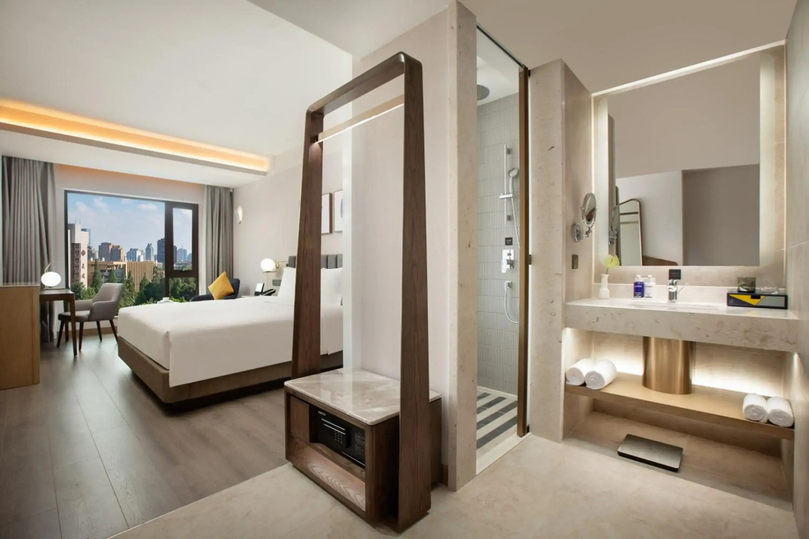 voco Nanjing Oriental Pearl by IHG
