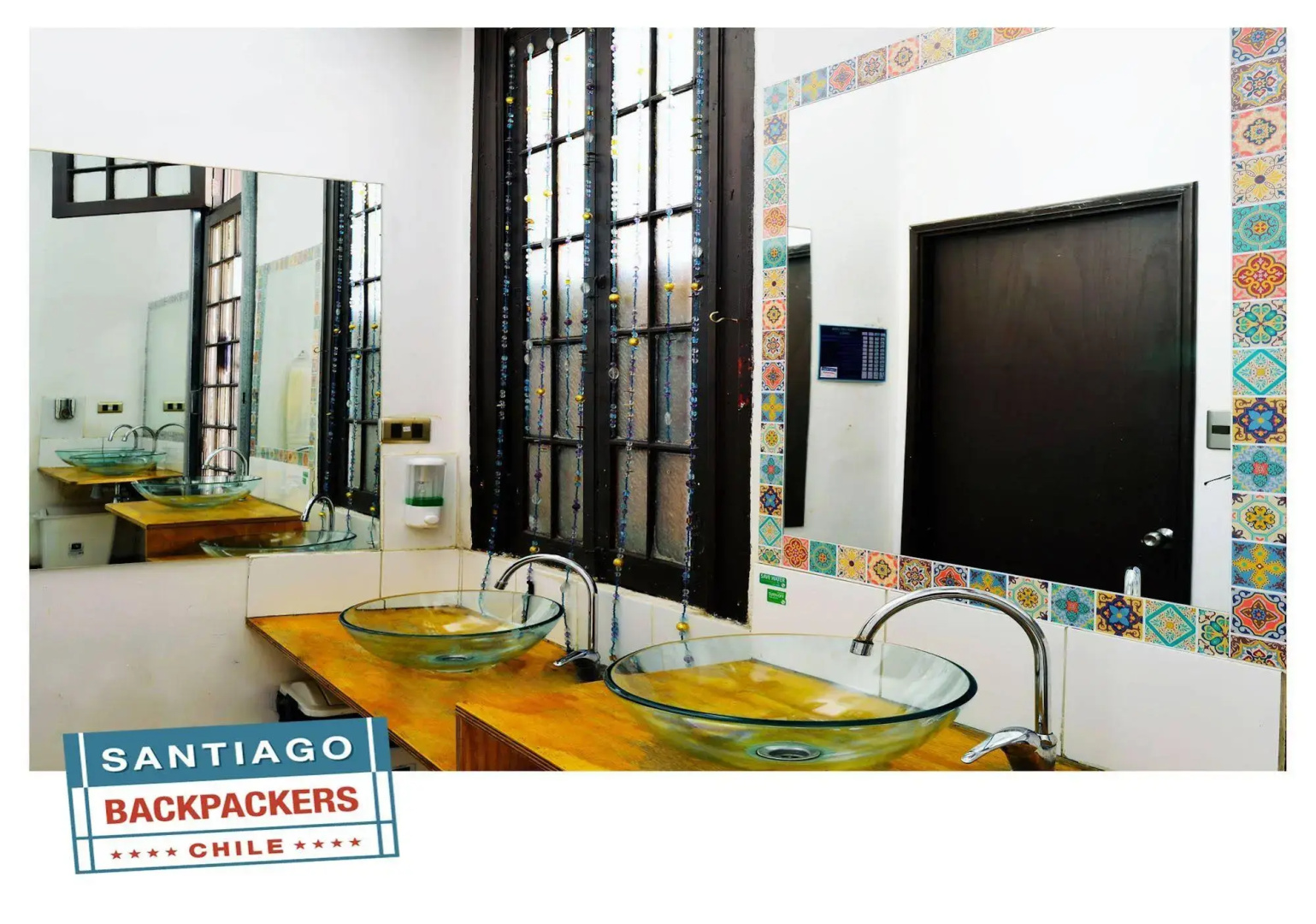 Santiago Backpackers