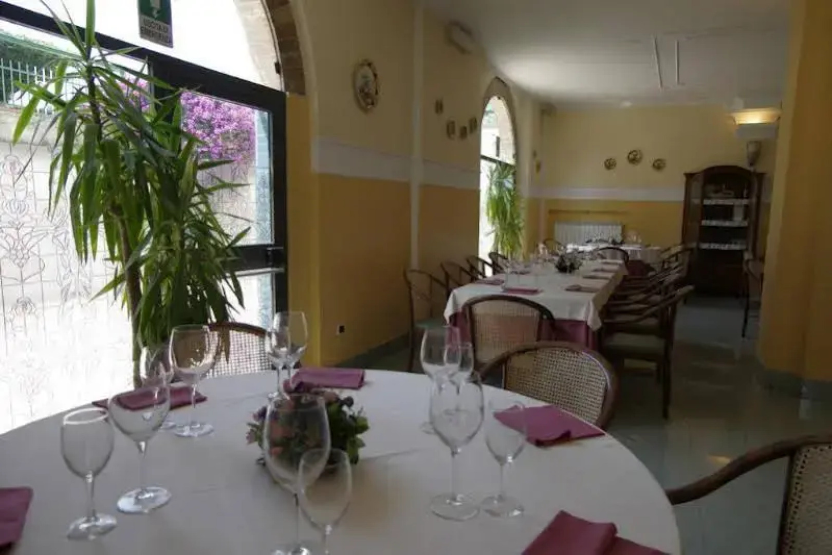 Tennis Hotel