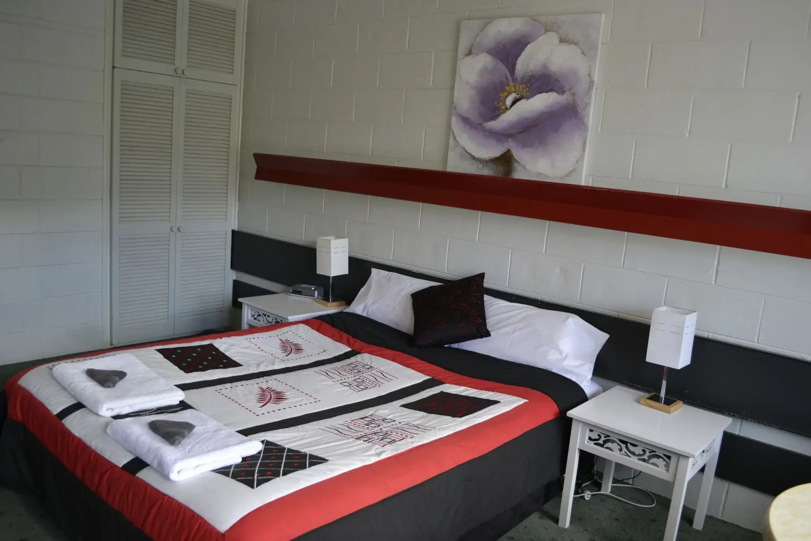 The Grampians Motel & The Views Restaurant