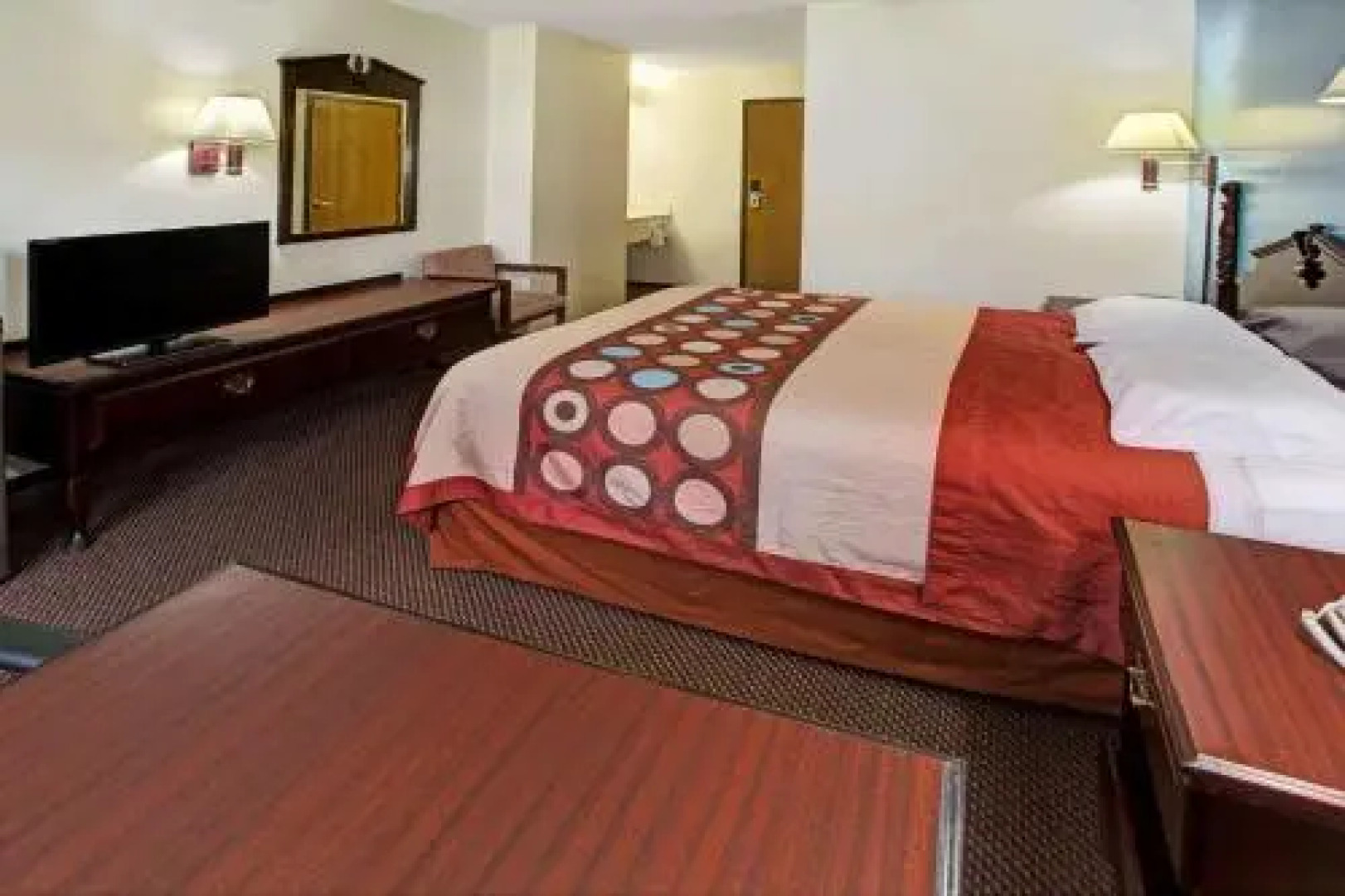 Super 8 Heath/Newark