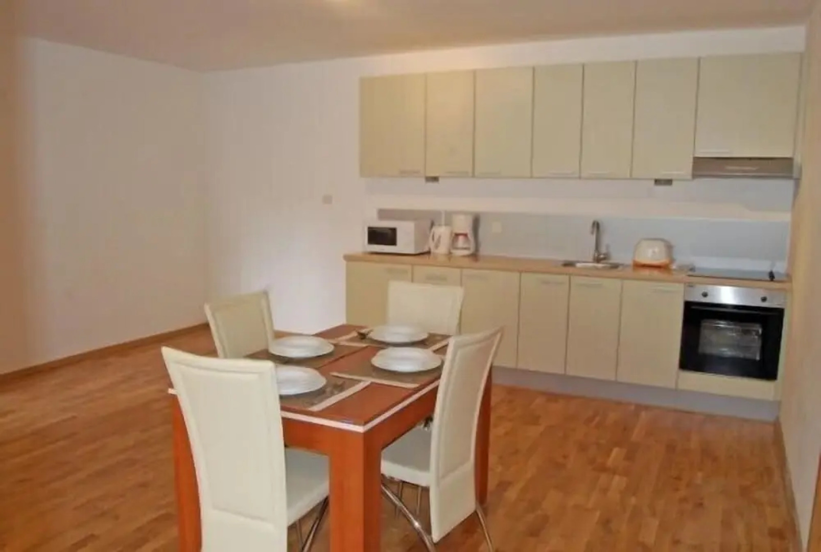 Blue Horizon Apartments